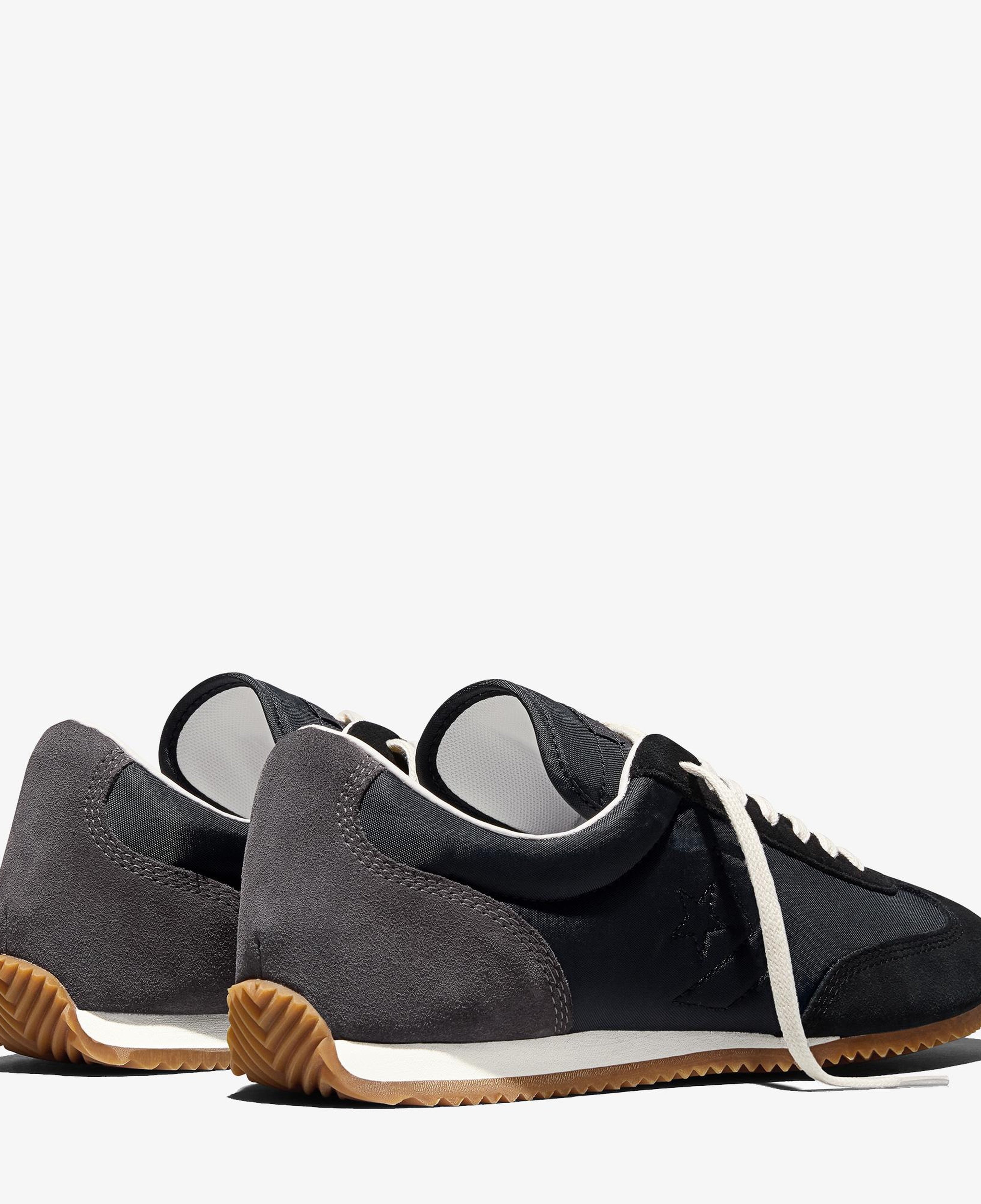 Converse Jogger Unisex Siyah Süet Sneaker