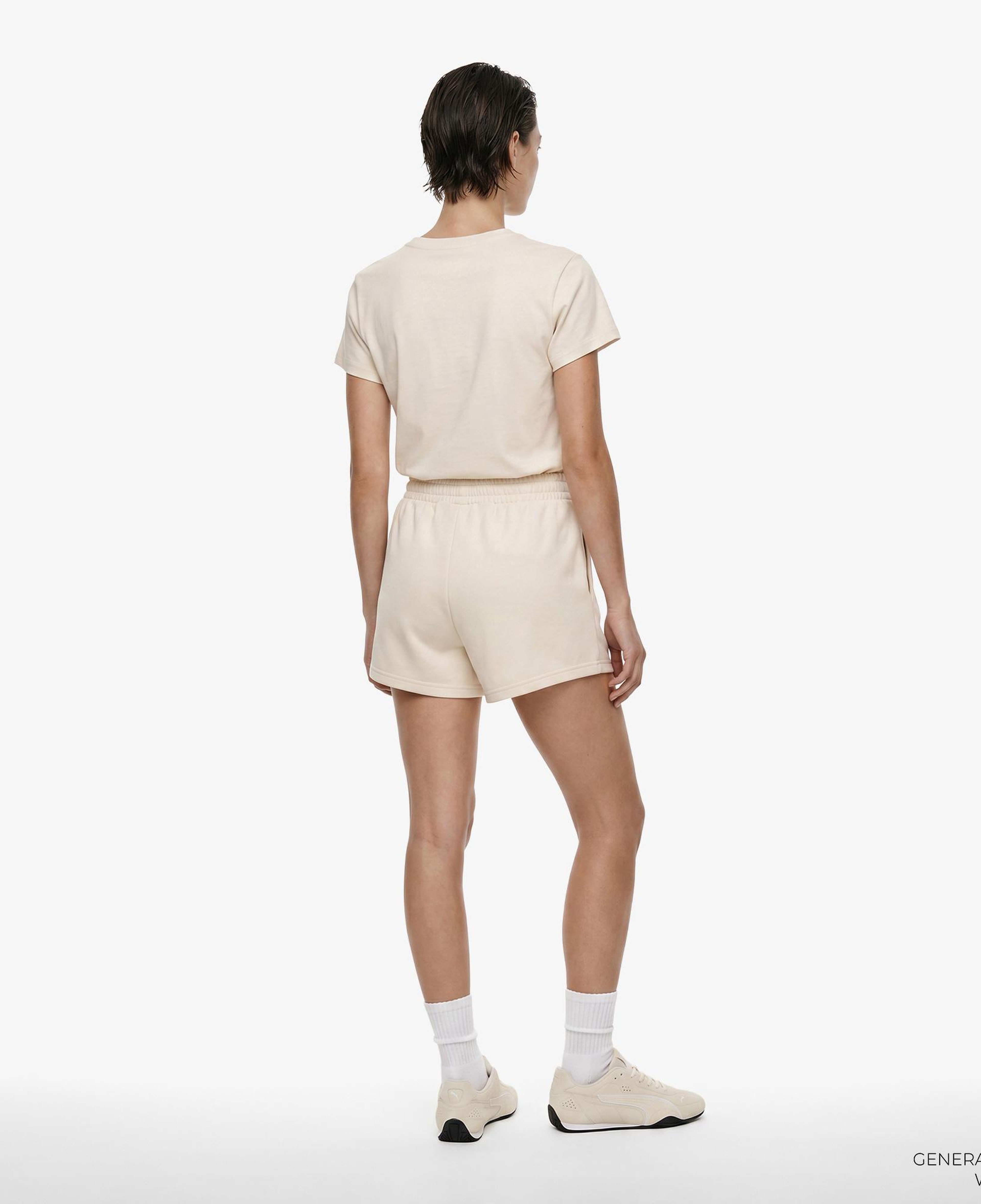 Puma Ess Script High-Waist Kadın Krem Şort