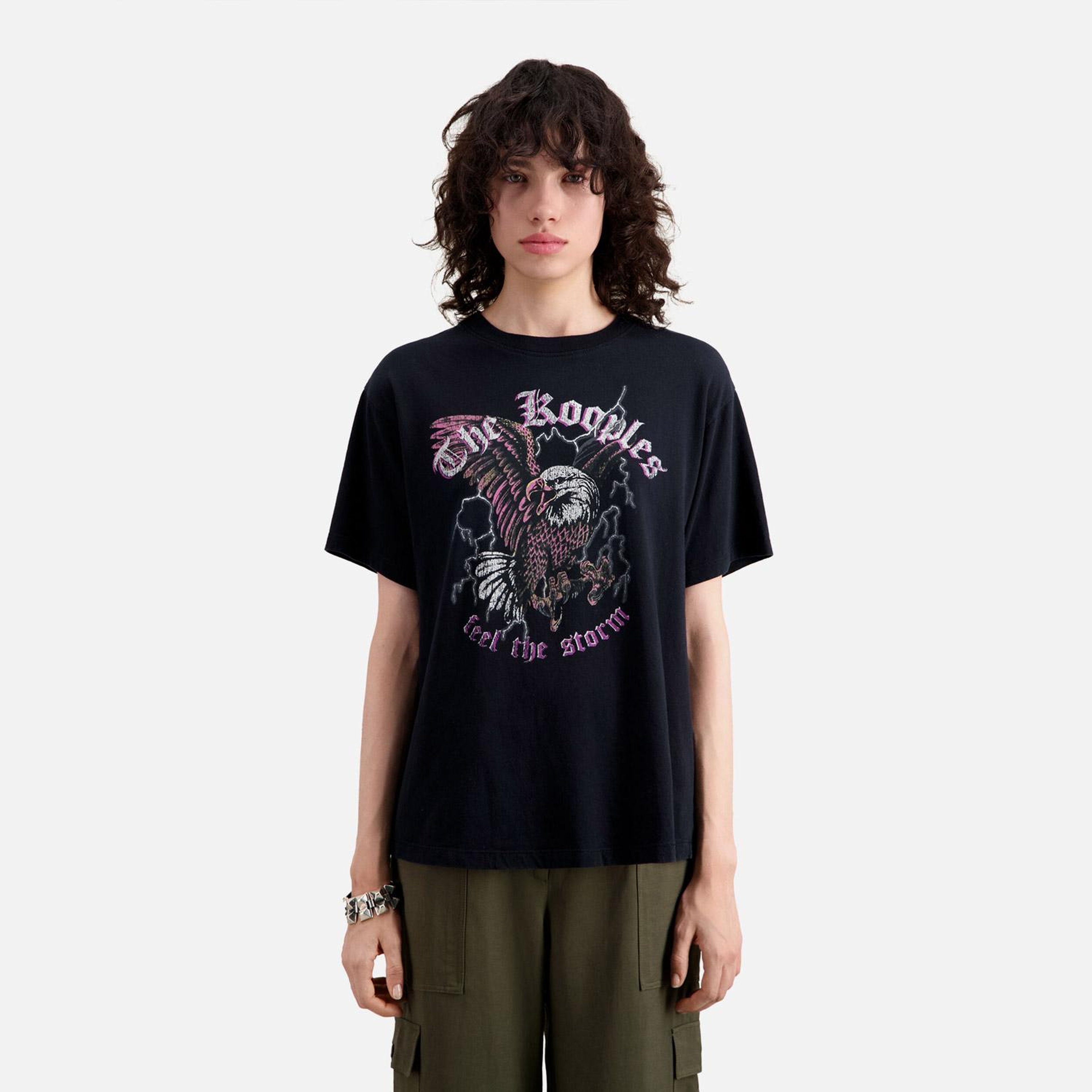 KADIN BASKILI SİYAH T-SHIRT