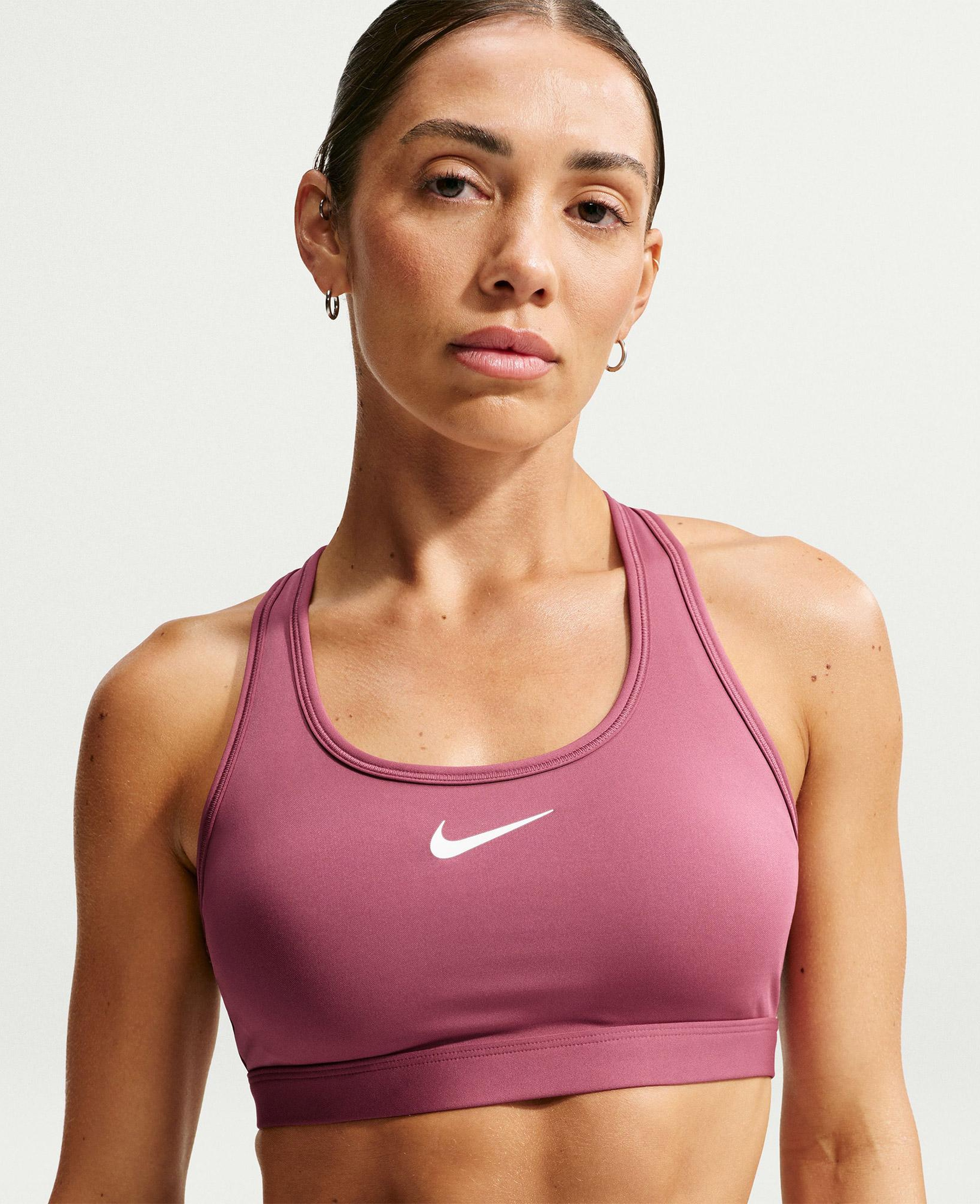 Nike Swoosh Orta Destekli Kadın Pembe Bra