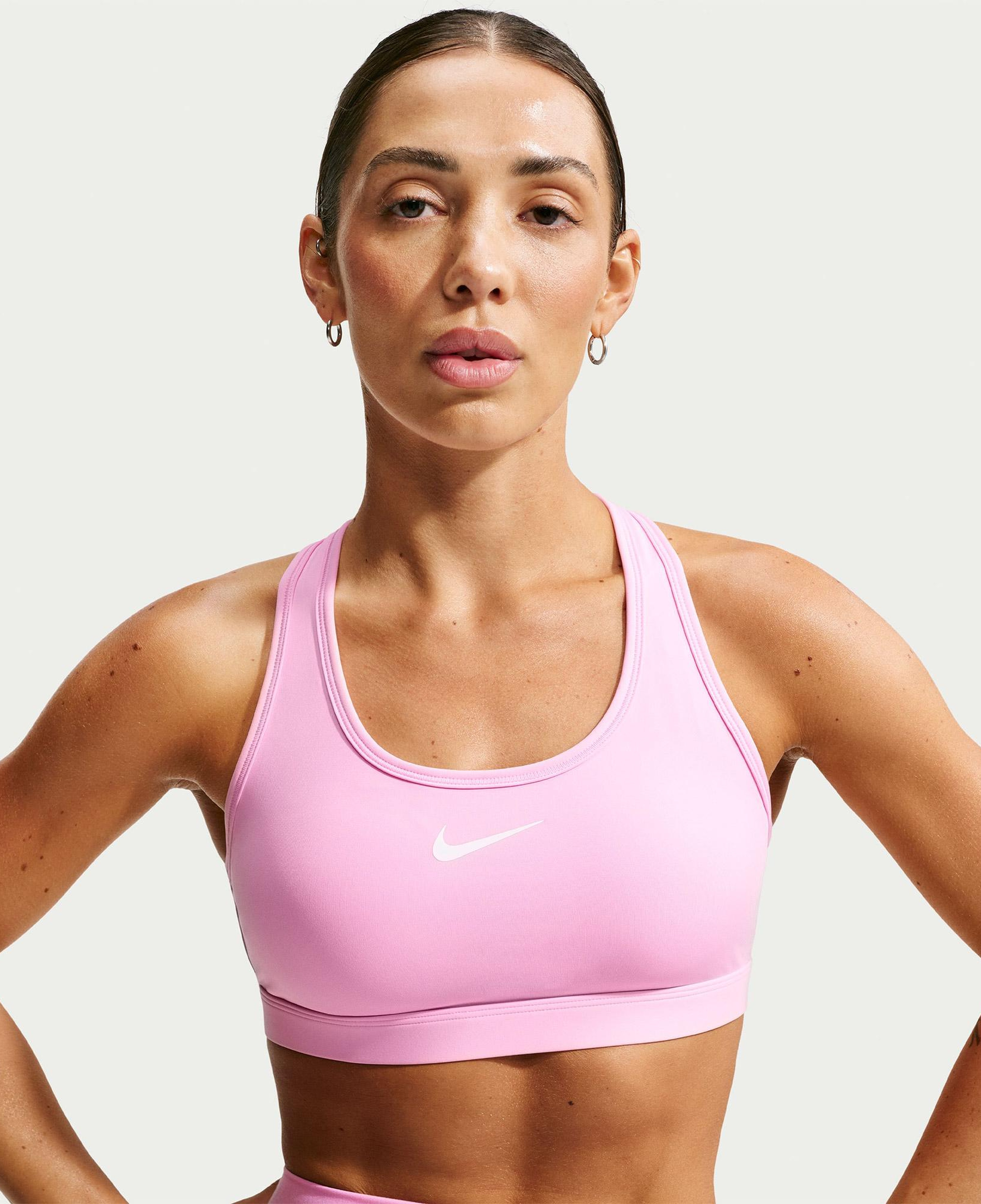 Nike Swoosh Orta Destekli Kadın Pembe Bra