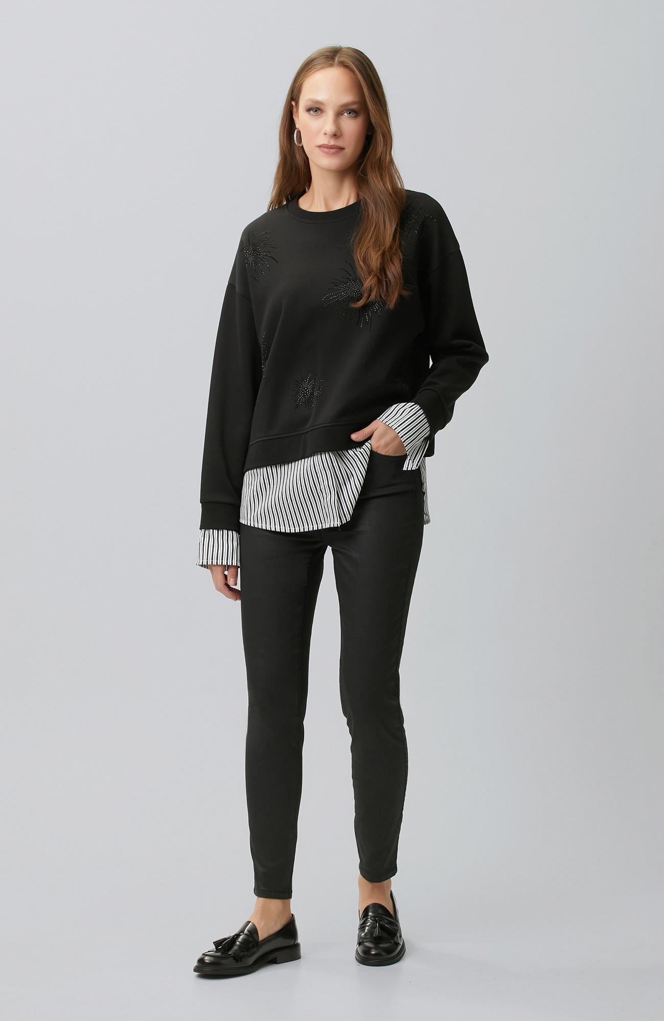 Network Kadın Siyah Taş Detaylı Dokuma Garnili Sweatshirt