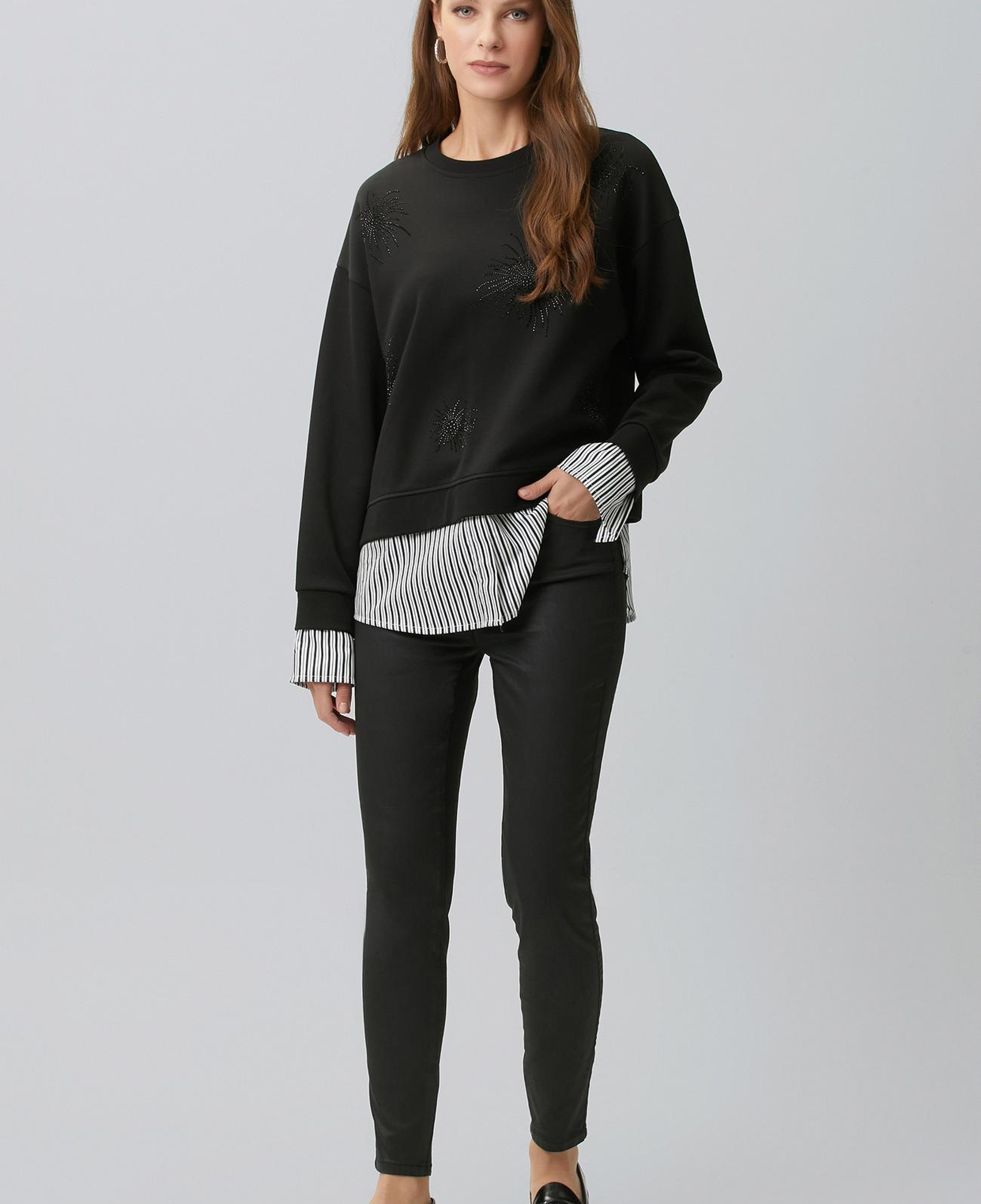 Network Kadın Siyah Taş Detaylı Dokuma Garnili Sweatshirt