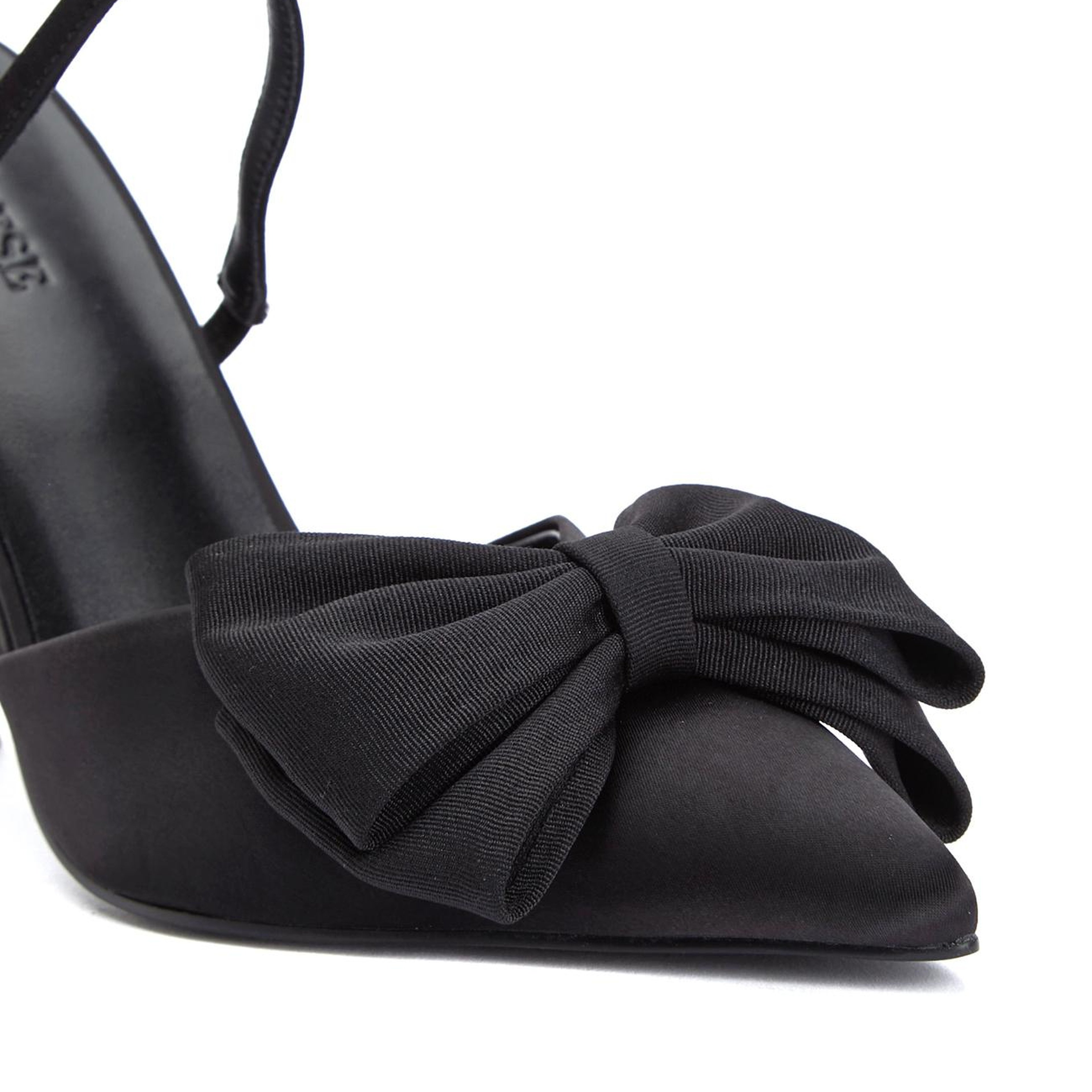 Divarese Kadın Siyah Toka Detaylı Stiletto