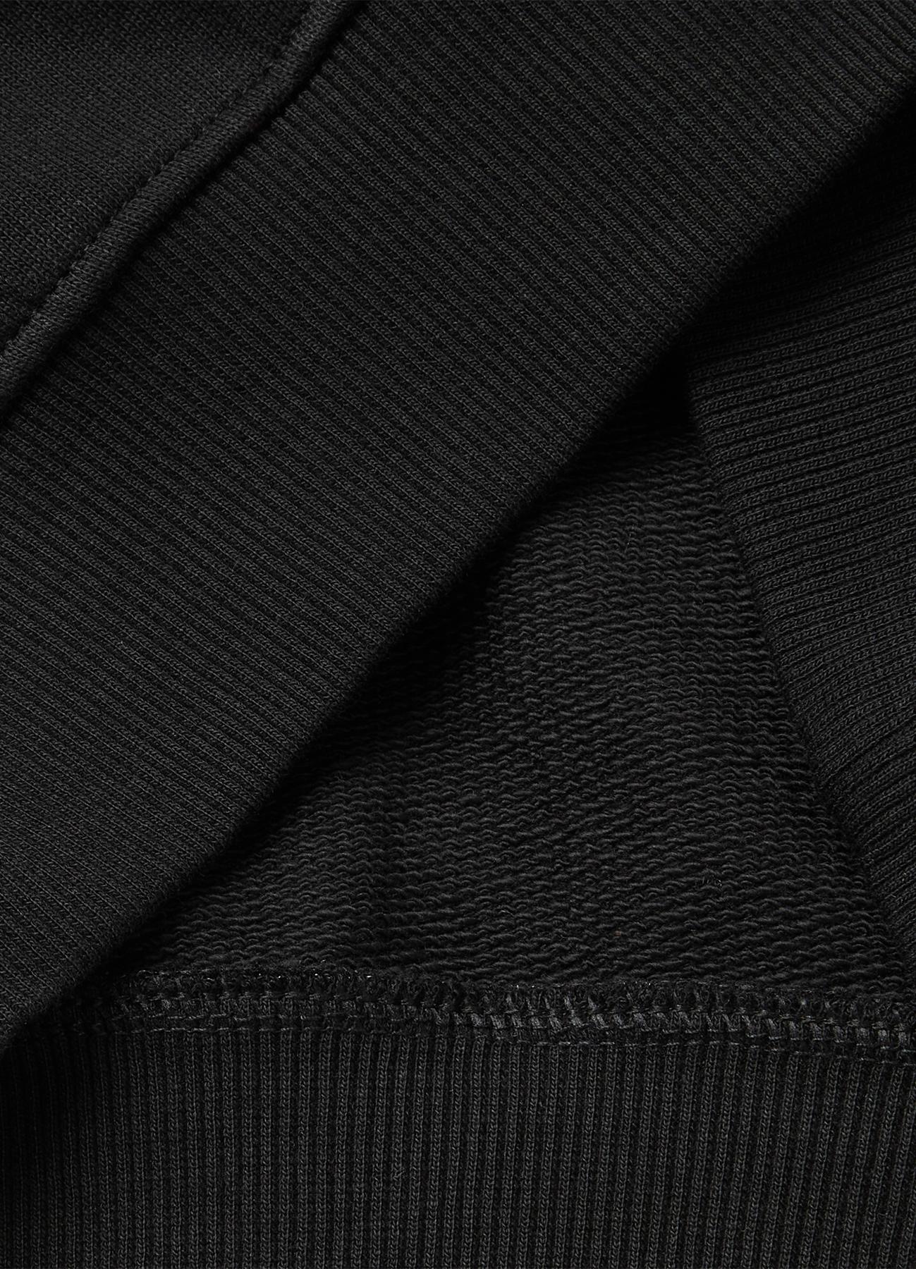 Erkek Çocuk Siyah Önü İşlemeli Ribanalı Reglan Kollu Bisiklet Yaka Sweatshirt