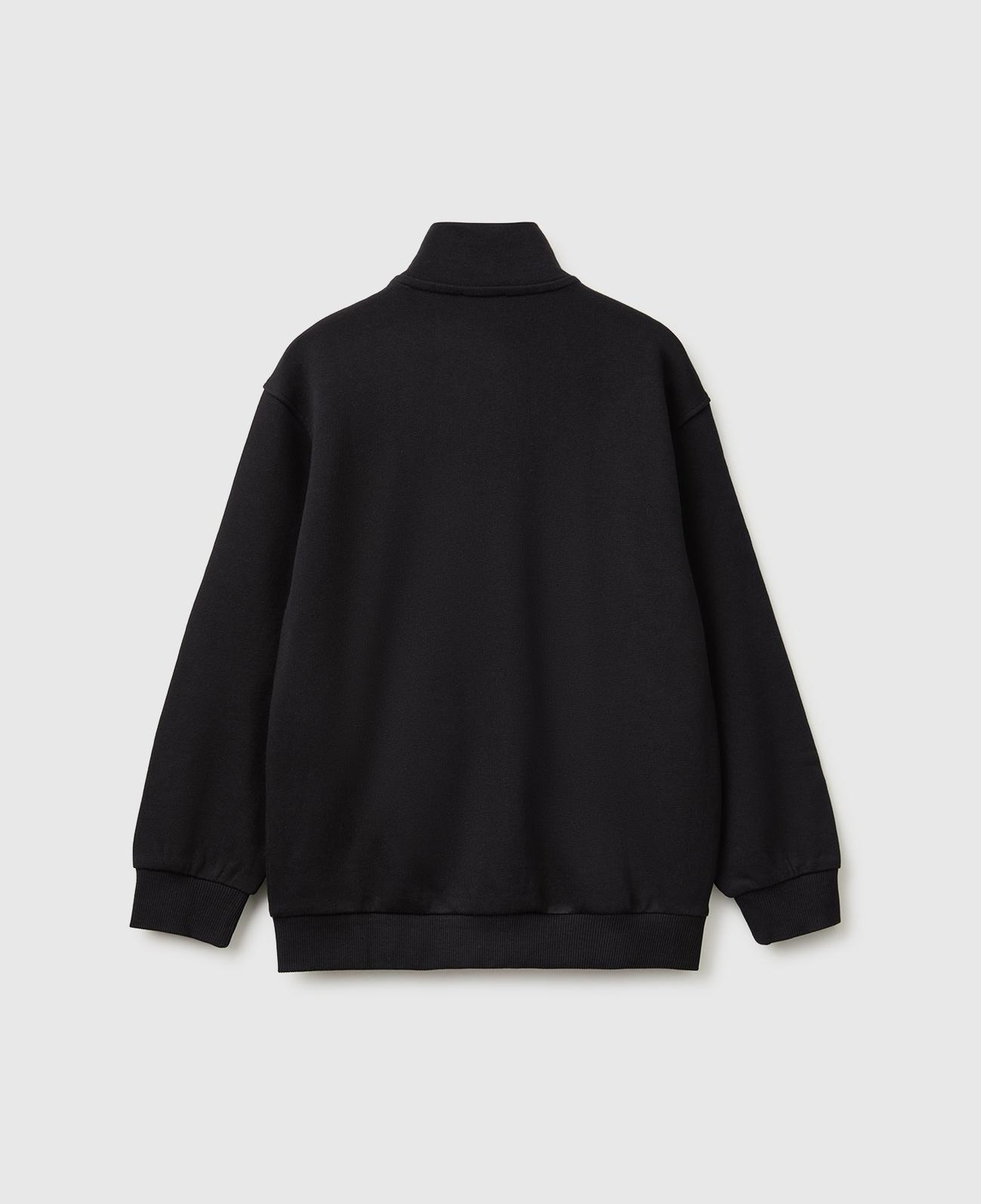 Erkek Çocuk Siyah Önü İşlemeli Ribanalı Cepli Fermuarlı Dik Yaka Sweatshirt