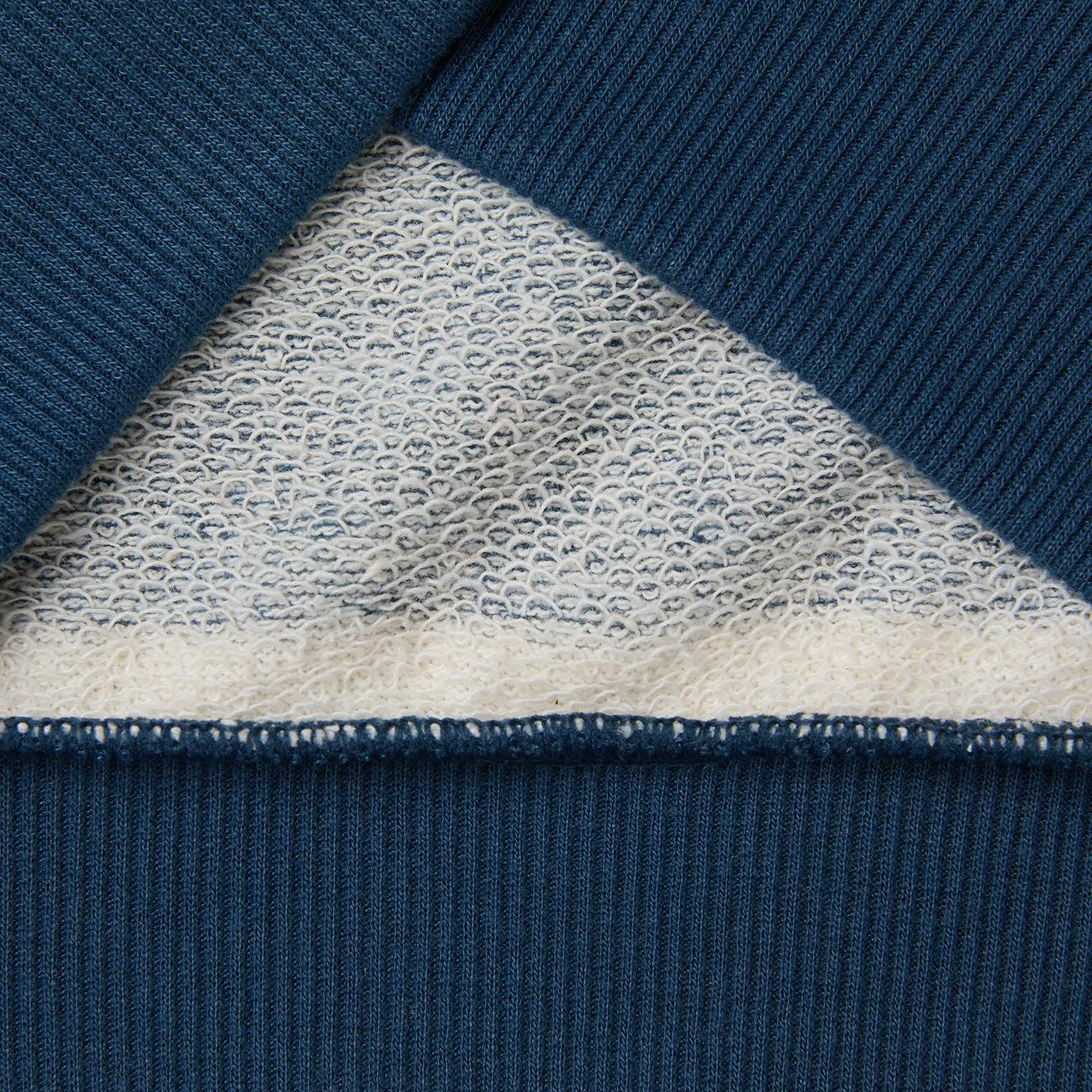 Erkek Çocuk Mavi Beyaz İşlemeli Oversize Çizgili Bisiklet Yaka Sweatshirt