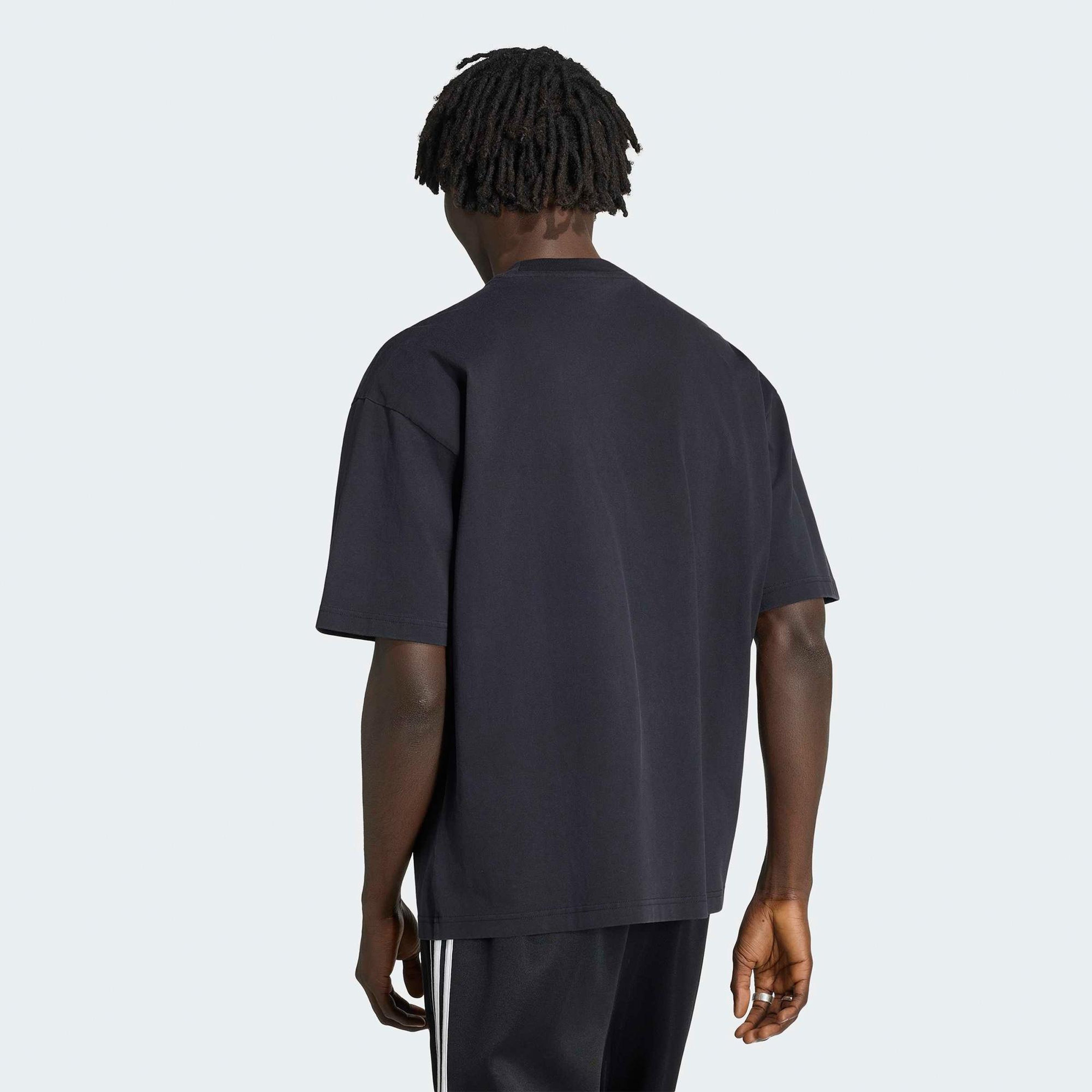 adidas Elevated Grafik Te Erkek Siyah T-Shirt