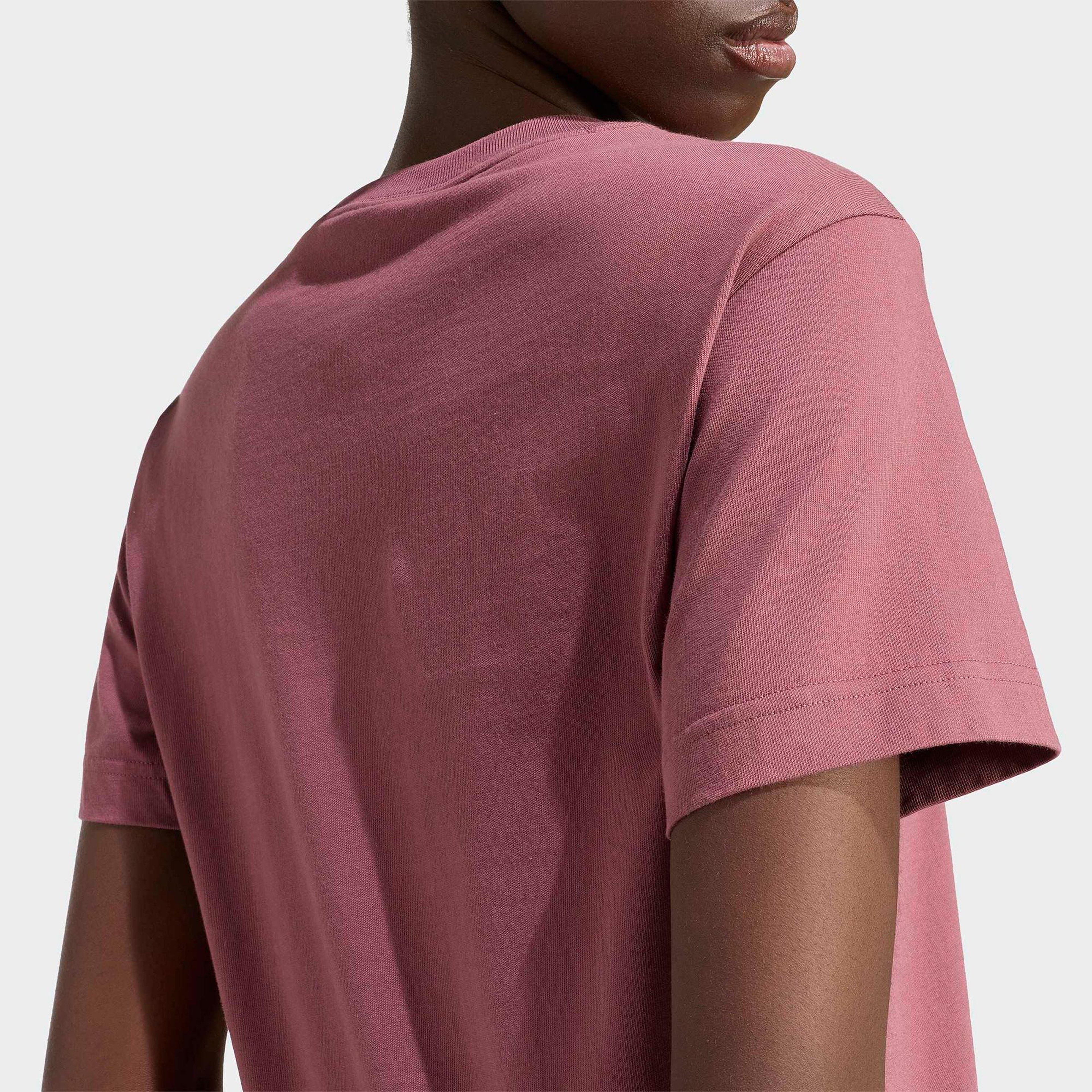 adidas Ess Kadın Siyah T-Shirt