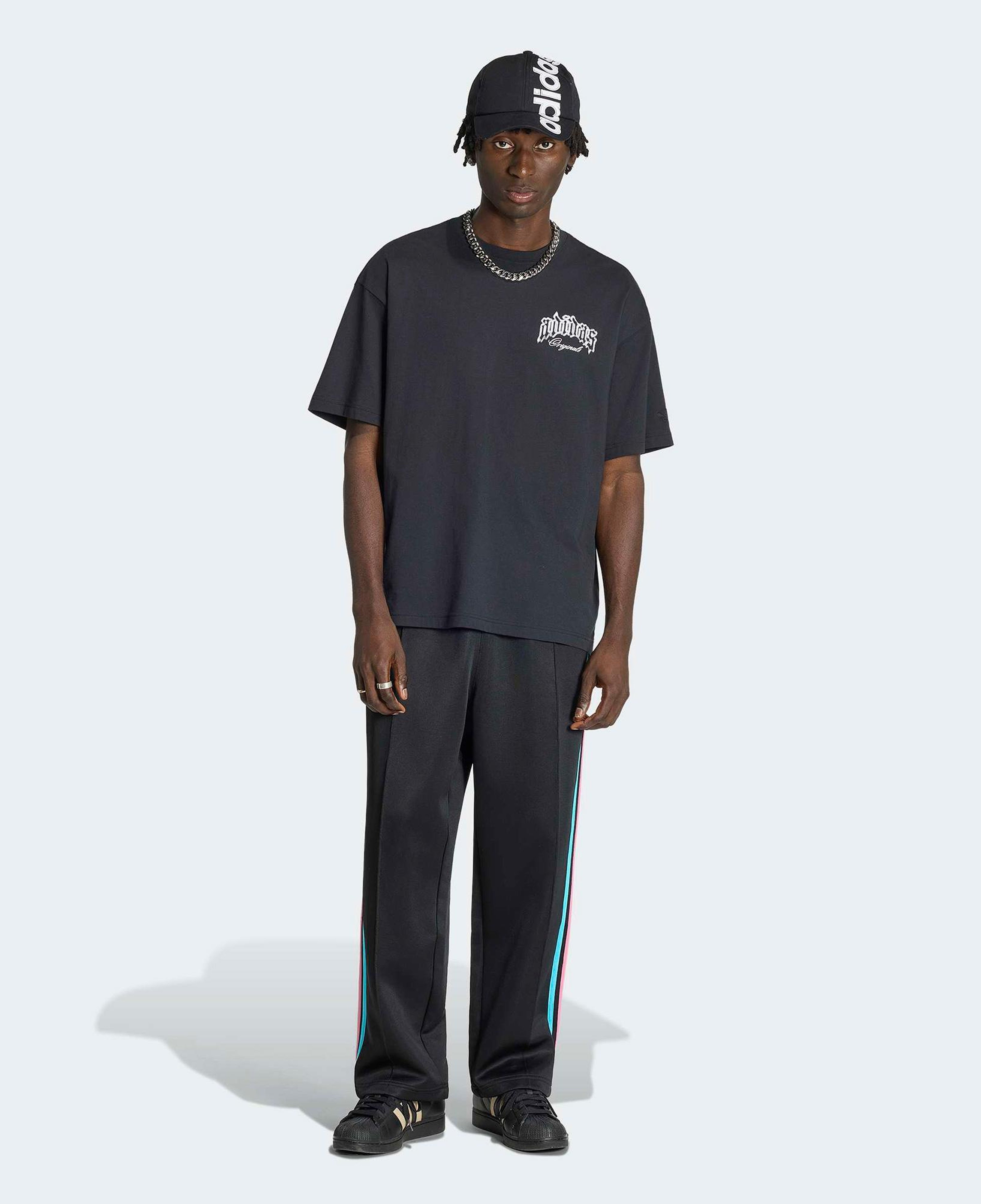 adidas Sst Arch Erkek Siyah T-Shirt