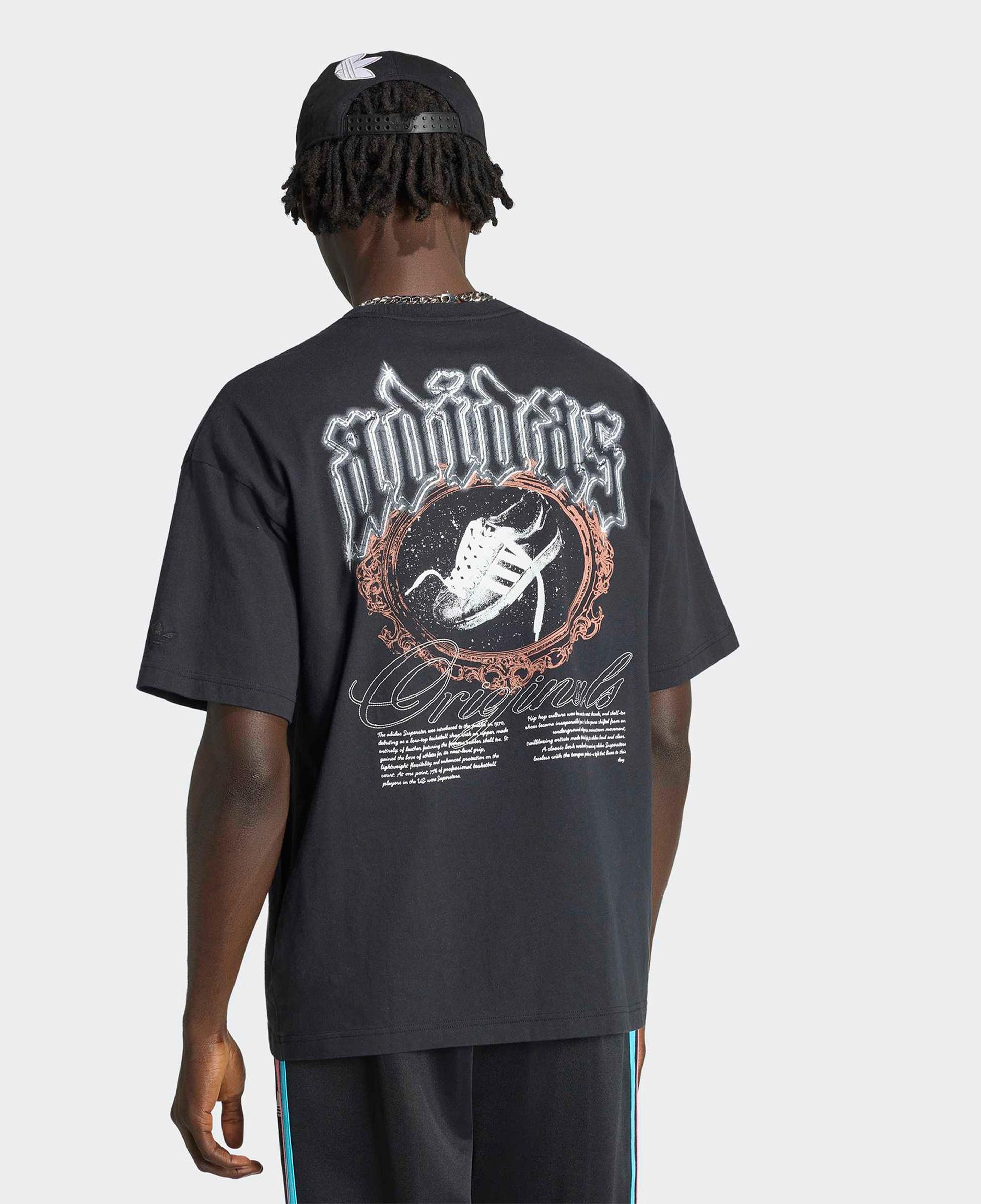 adidas Sst Arch Erkek Siyah T-Shirt
