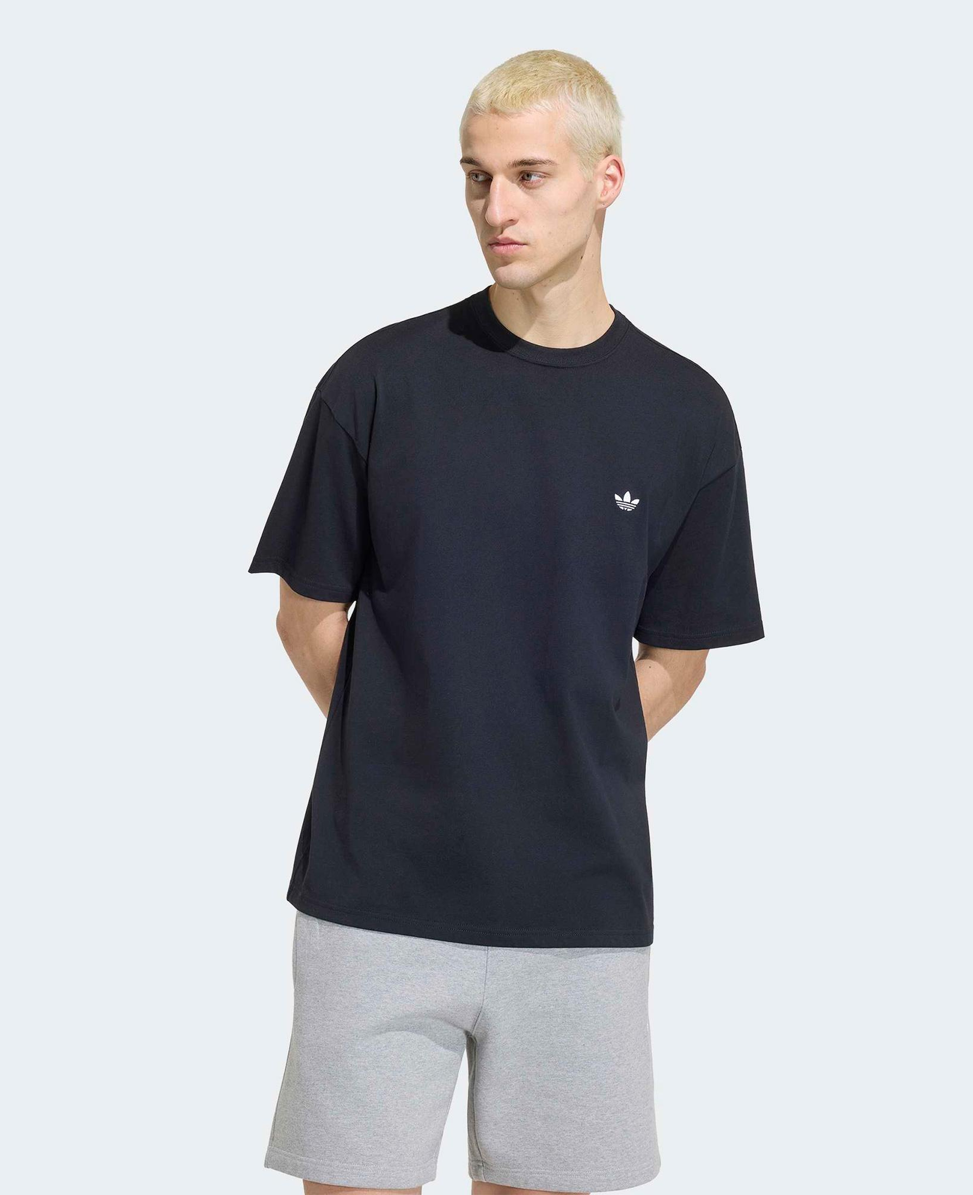 adidas Ess Loose Erkek Siyah T-Shirt