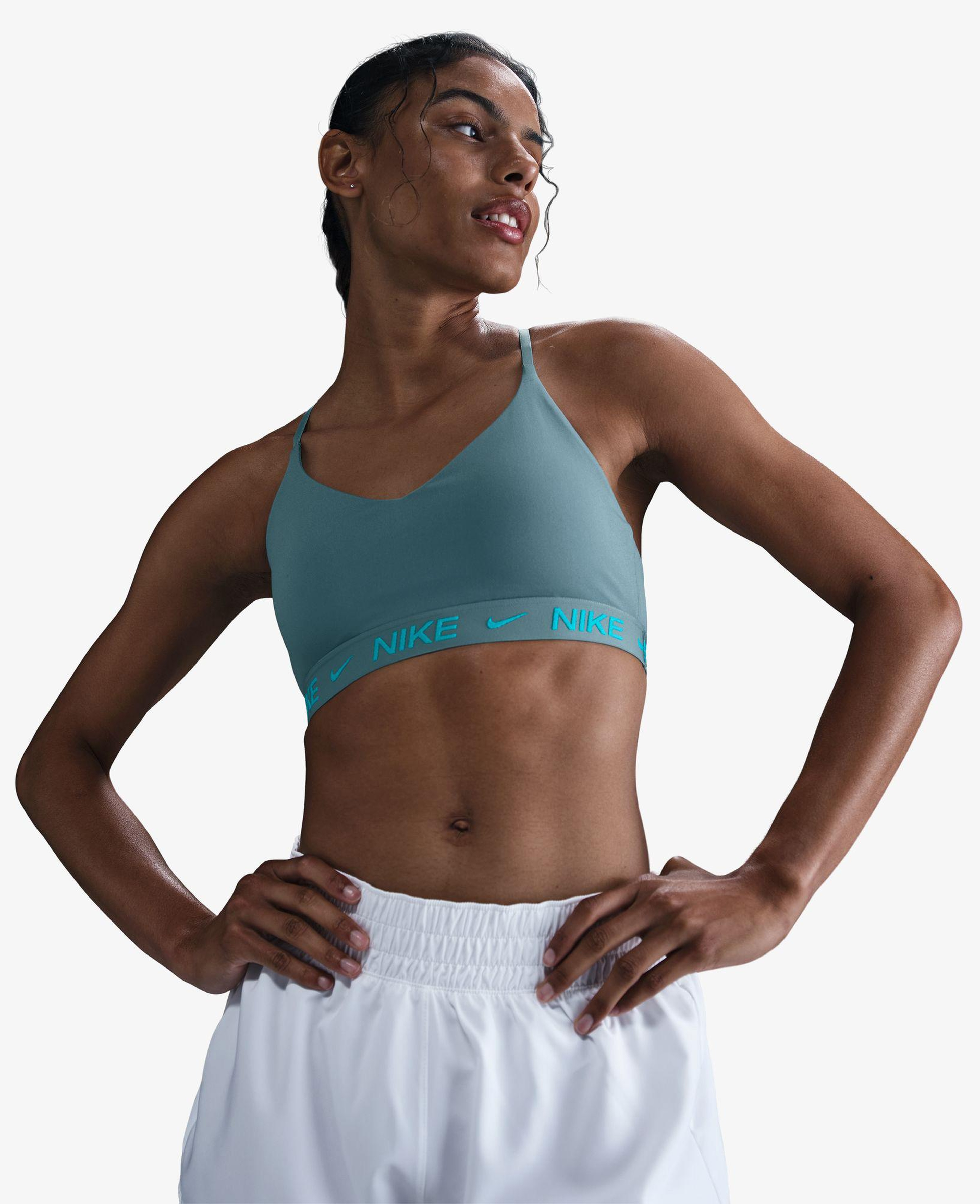 Nike Dri-Fit Indy Hafif Destekli Kadın Yeşil Bra