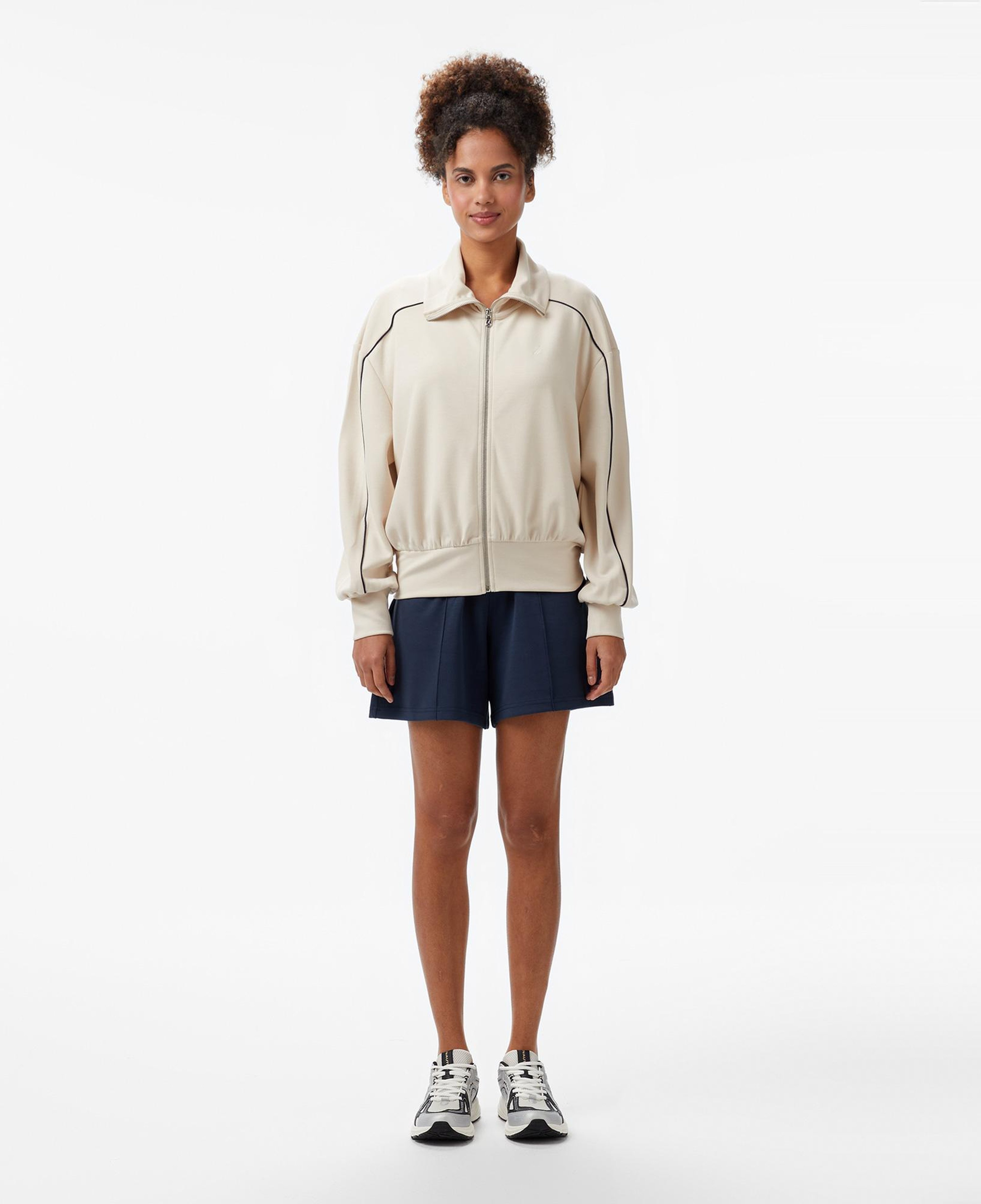 Nautica Kadın Ekru Regular Fit Dik Yaka Modal Karışımlı Sweatshirt