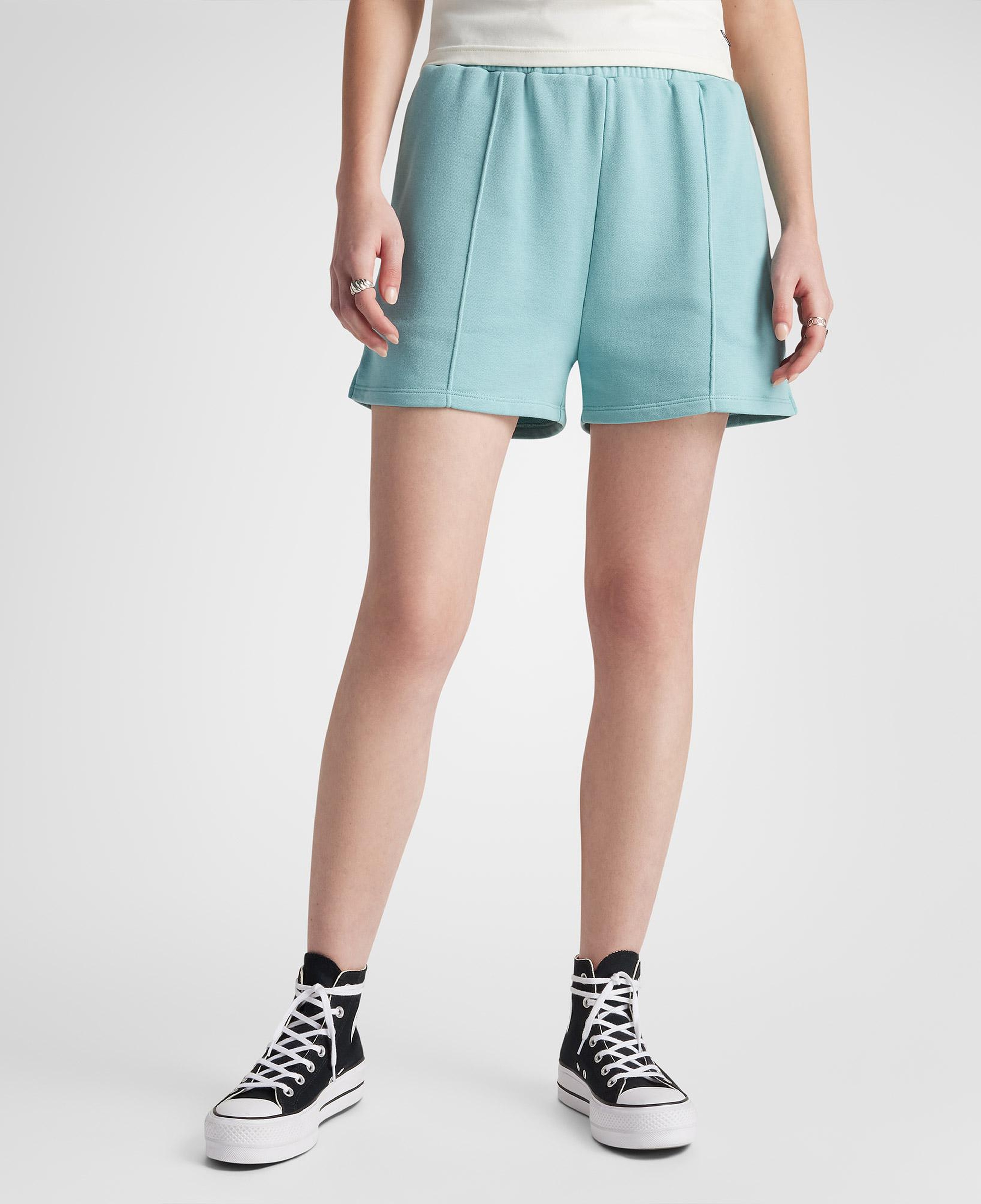 Converse Classic Kadın Star Chevron Mavi Şort
