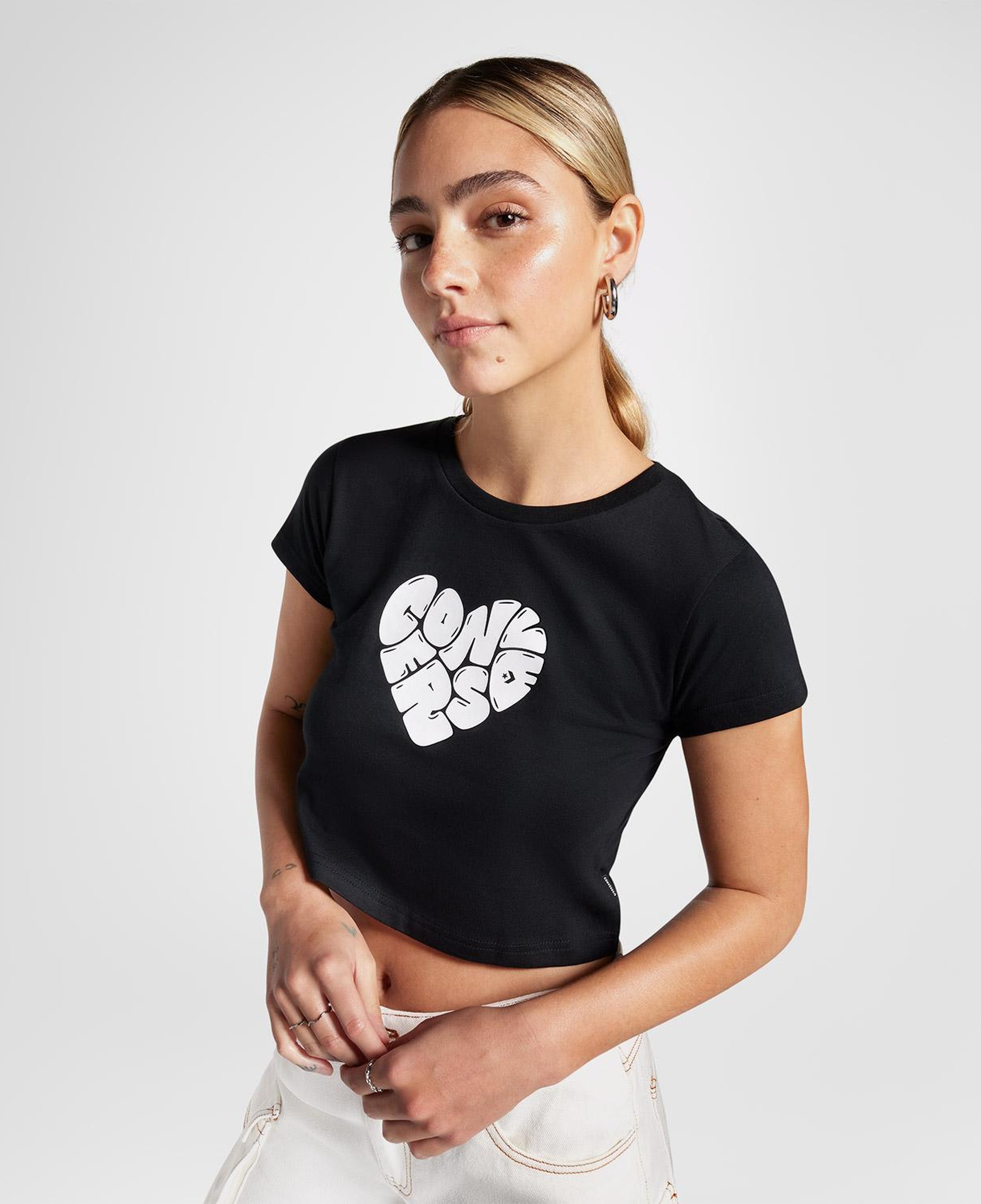 Converse Heart Slim Fit Kadın Siyah T-Shirt