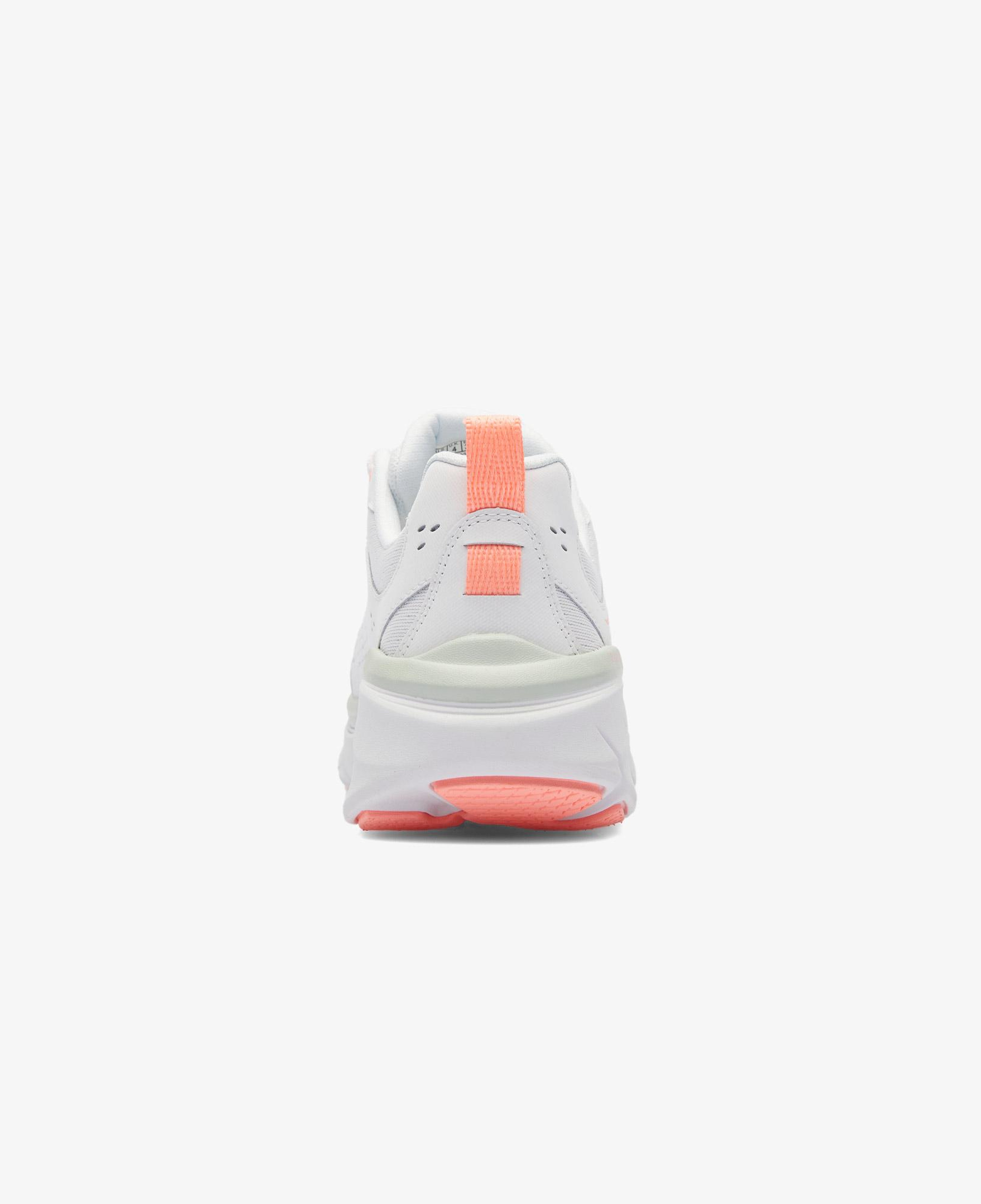 Skechers D'Lux Walker 2.0-Daisy Doll Kadın Beyaz Yürüyüş Ayakkabısı