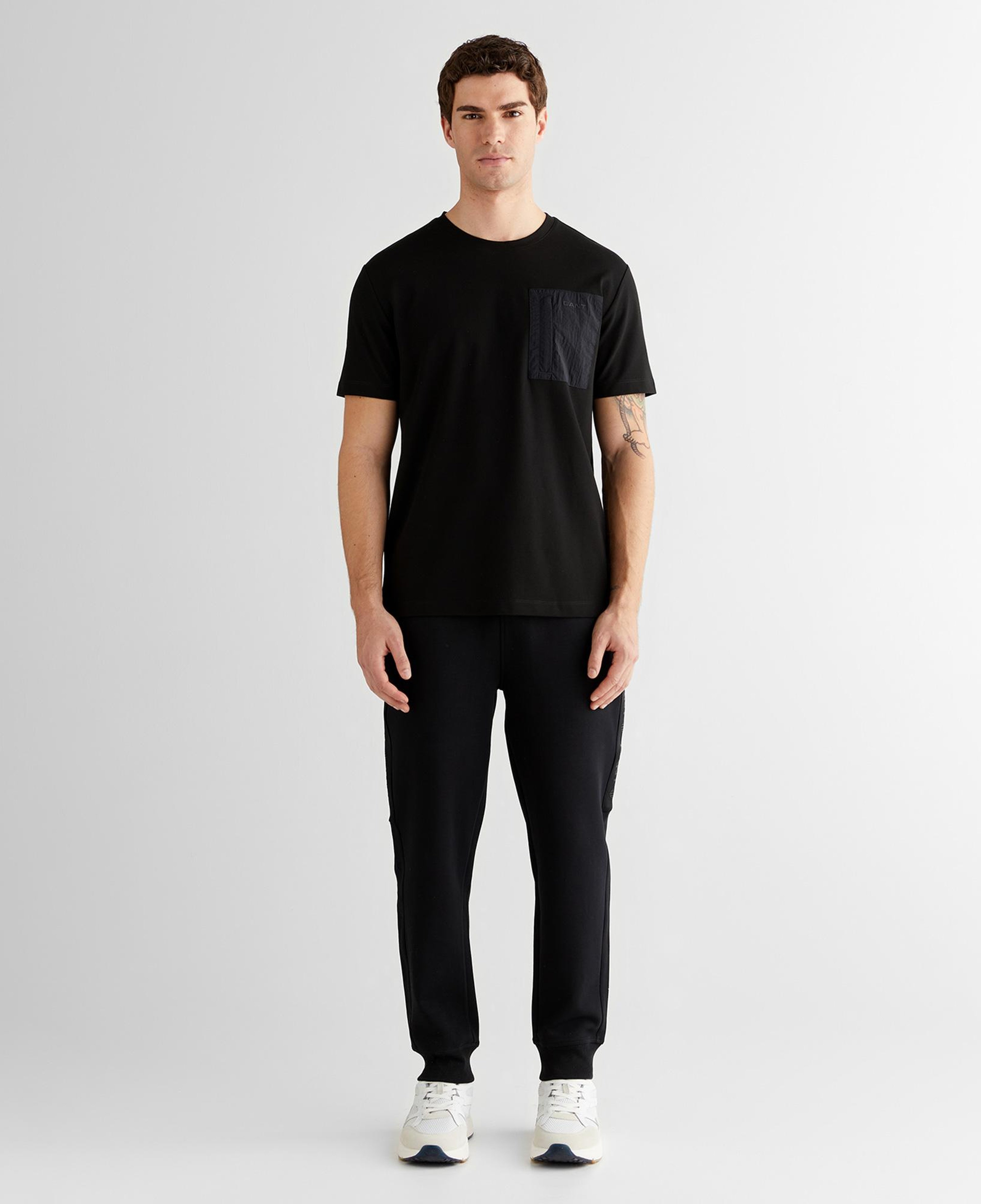 GANT Erkek Siyah Regular Fit Bisiklet Yaka T-Shirt