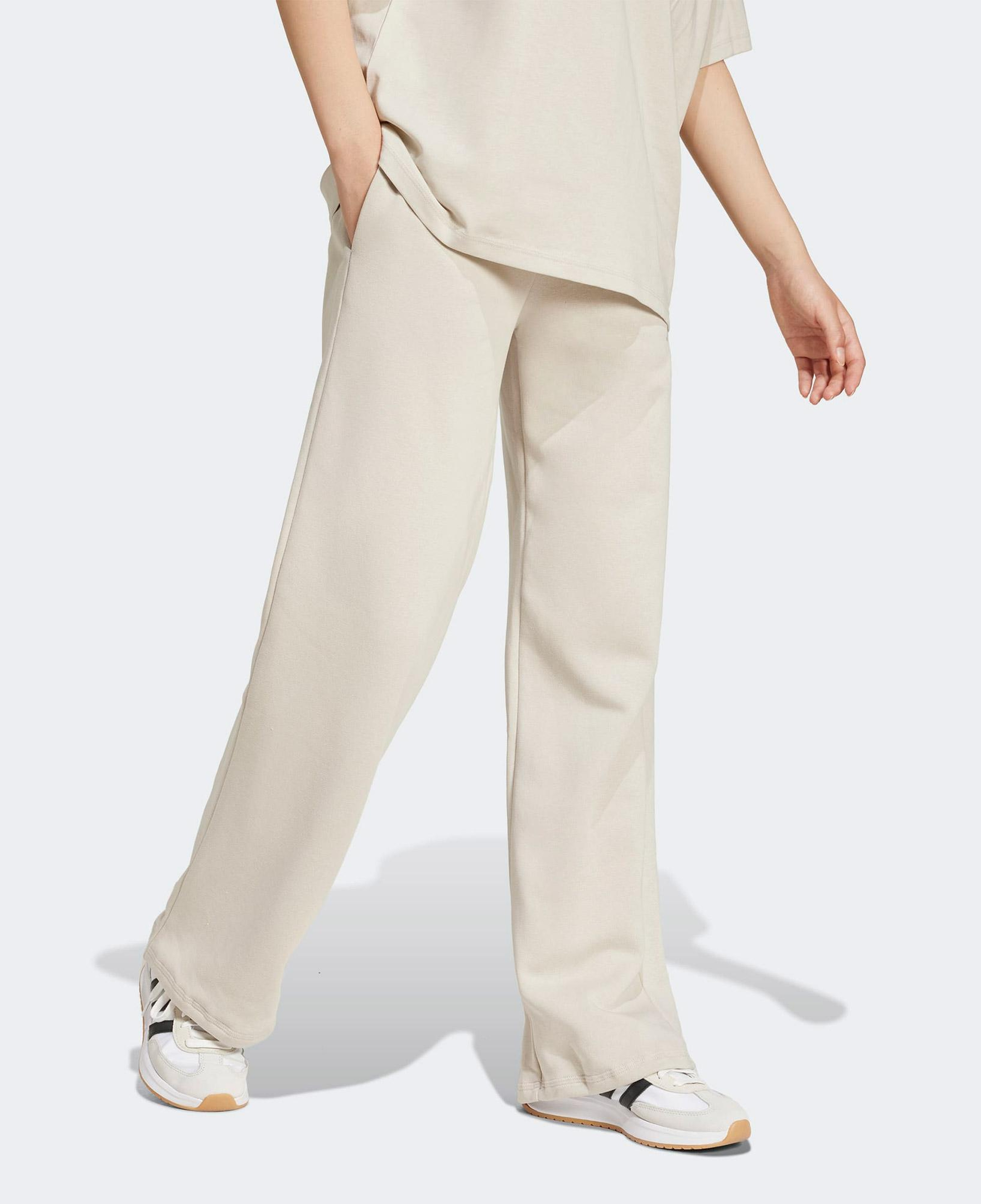 adidas Essentials Small Logo Feel Cozy Open Hem Kadın Bej Eşofman Altı