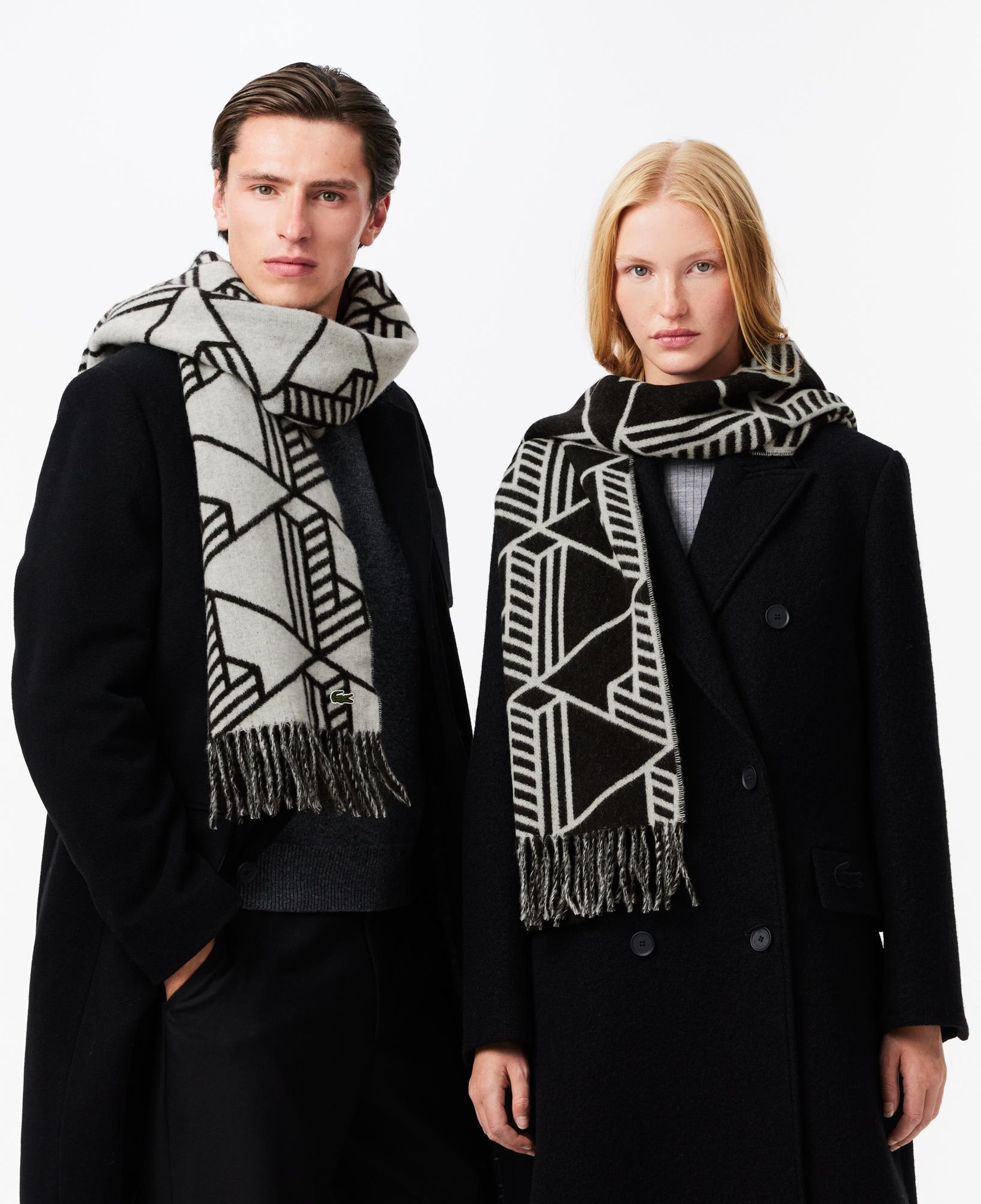 Unisex Monogram Çift Taraflı Siyah Yün Karışımlı Atkı