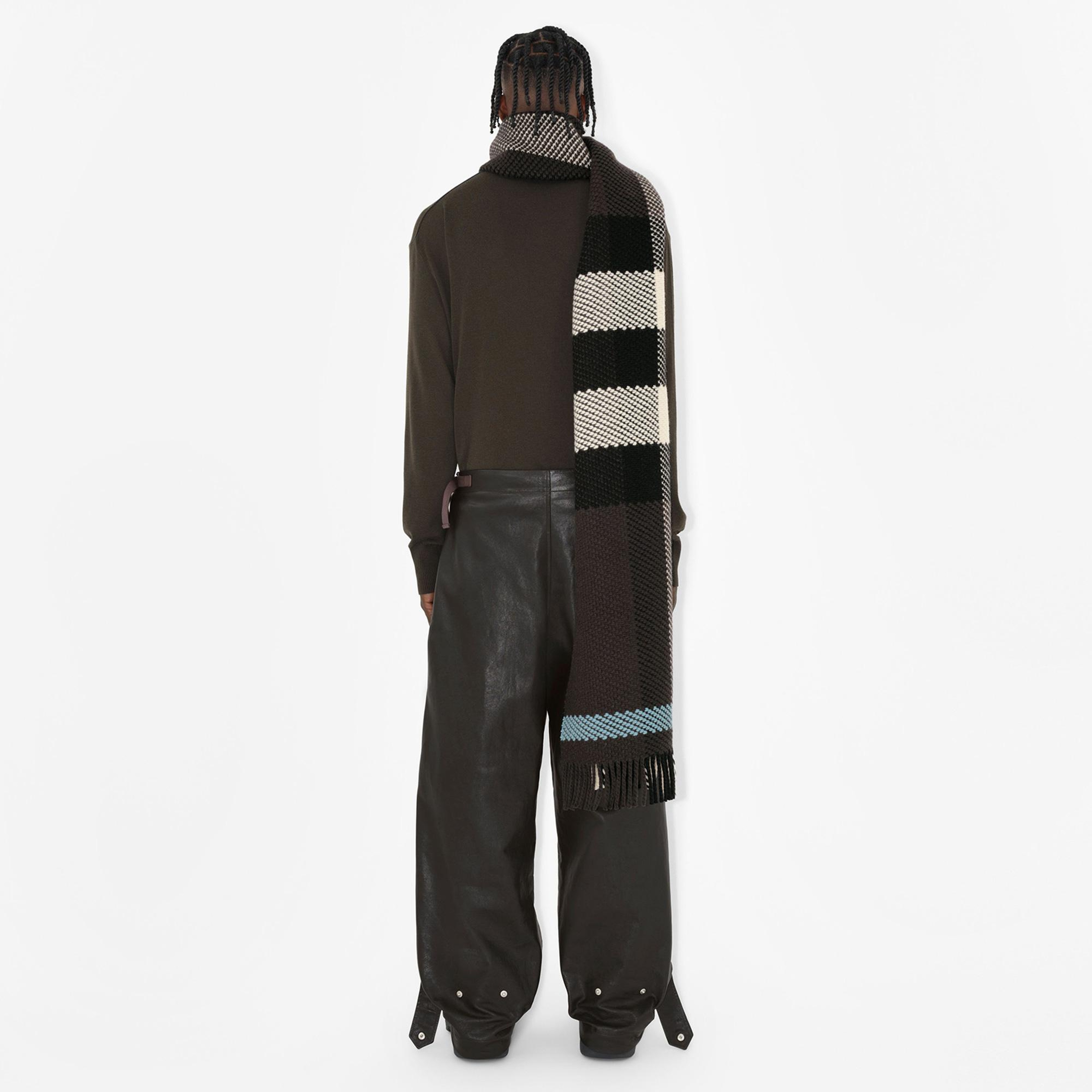Burberry Unisex Siyah Yün Atkı