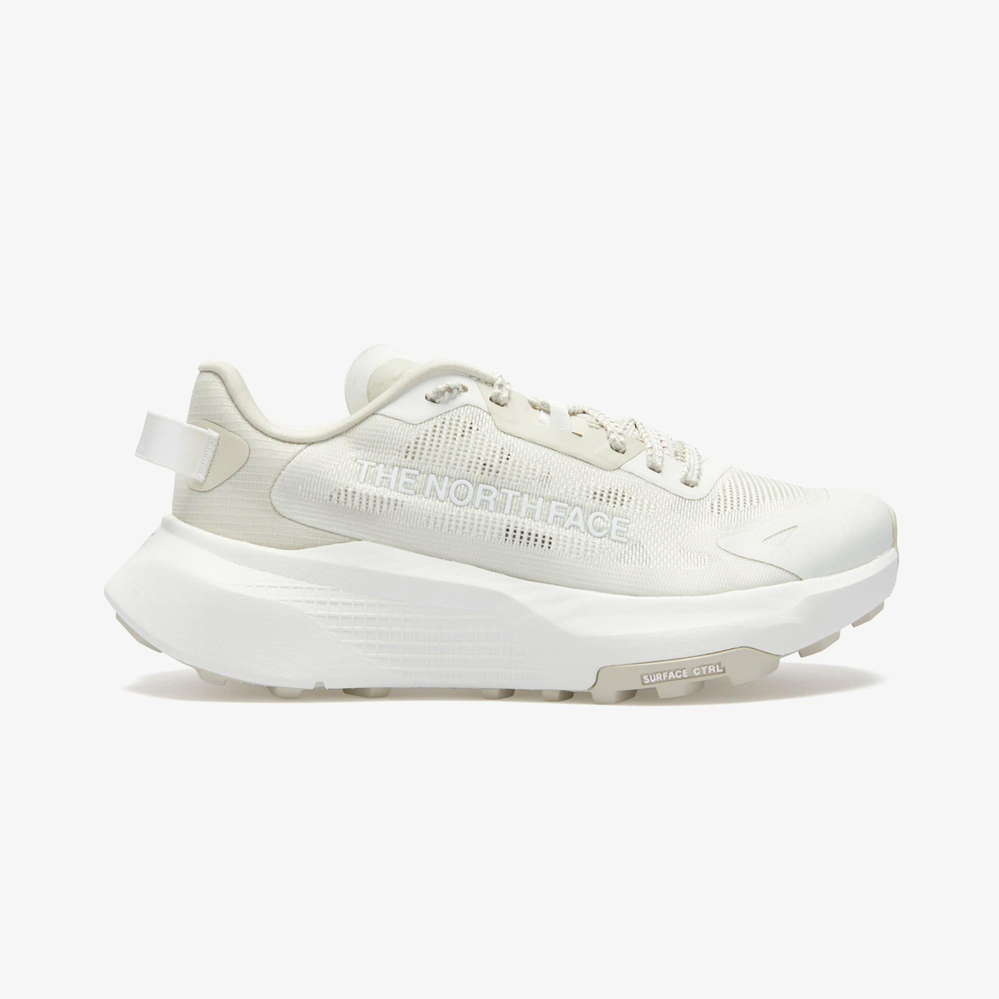 The North Face  Altamesa 300 V2 Kadın Beyaz Patika Koşusu Ayakkabısı