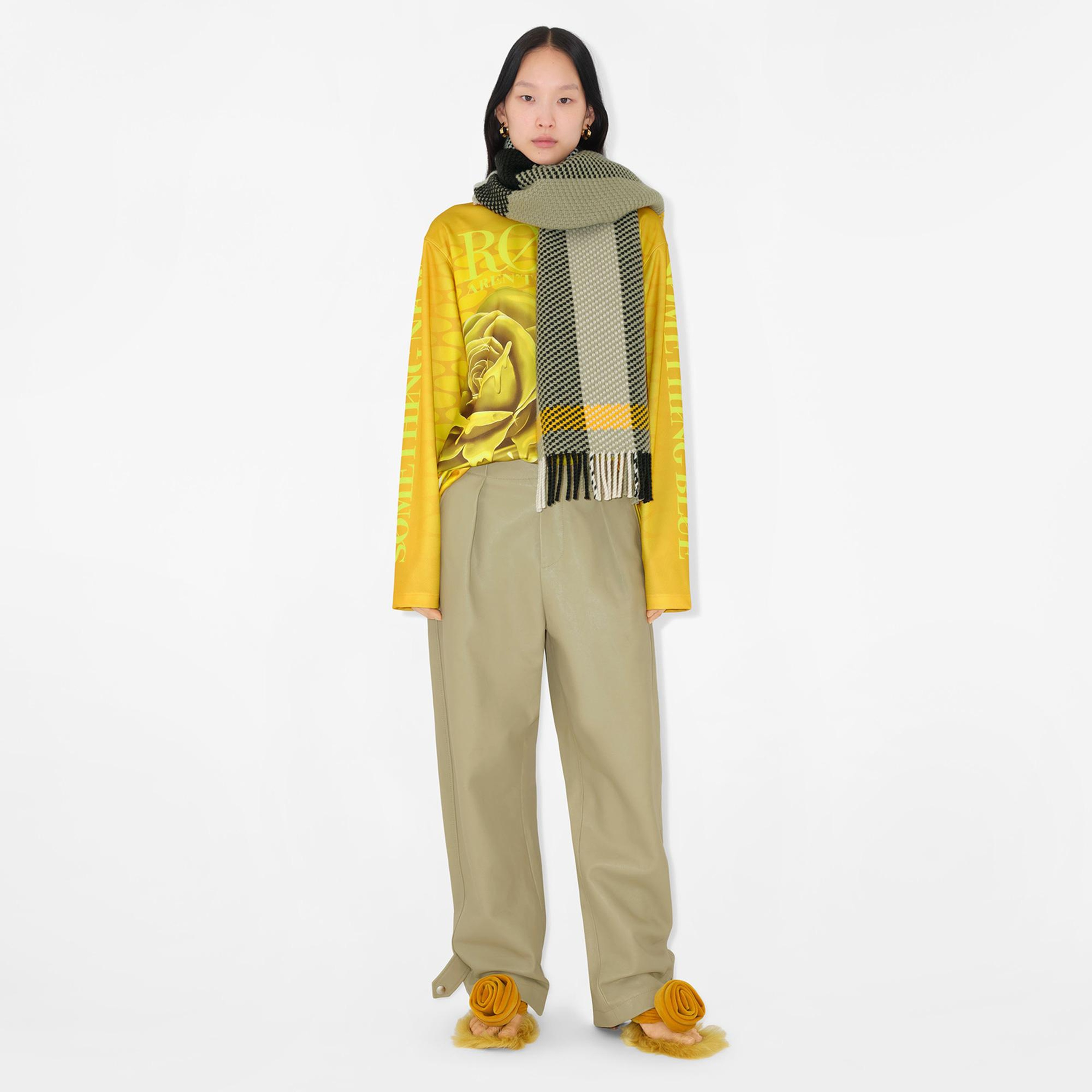 Burberry Unisex Bej Yün Atkı