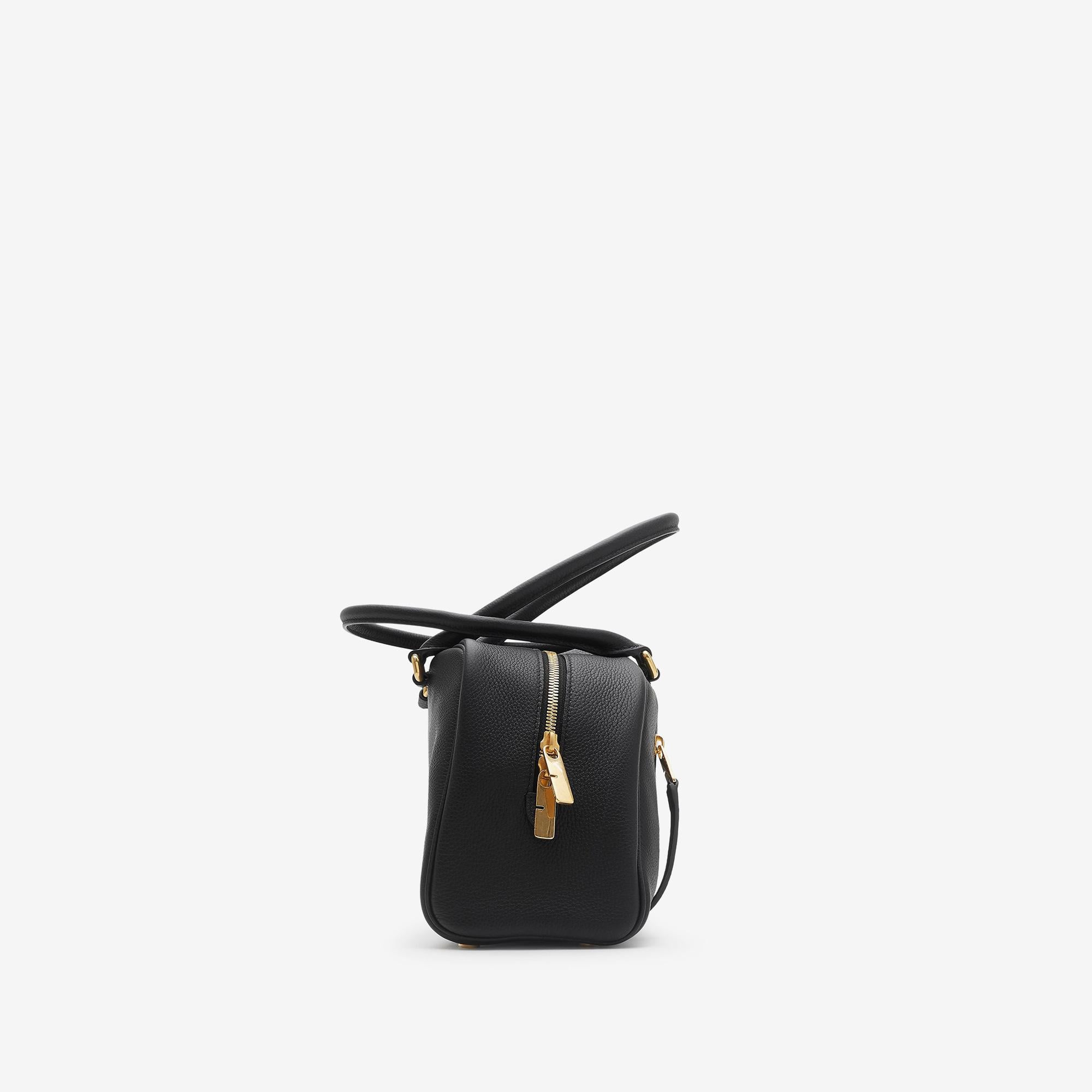 Burberry Small Shield Twin Bowling Kadın Siyah Omuz Çantası