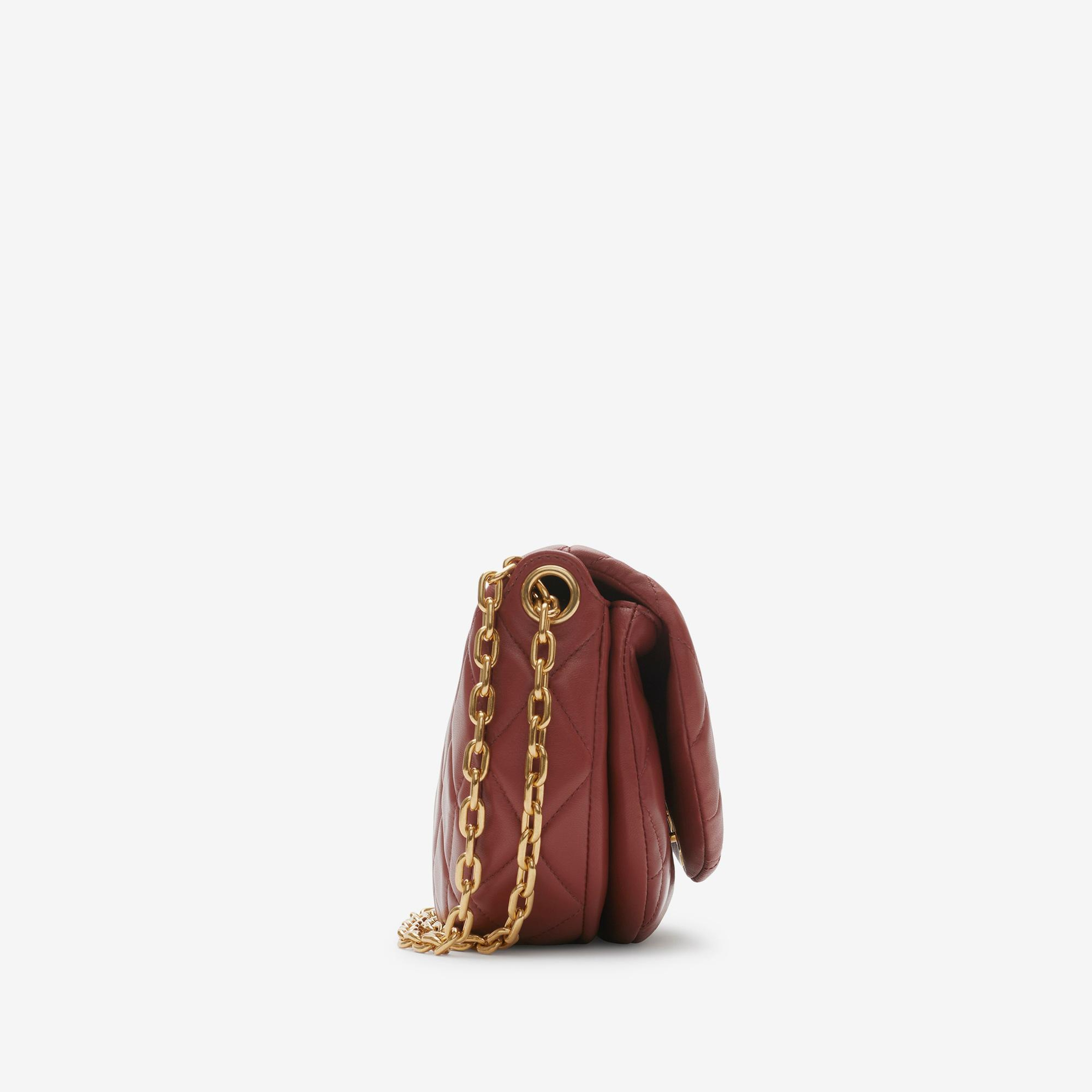 Burberry Quilted Rocking Horse Kadın Kırmızı Omuz Çantası