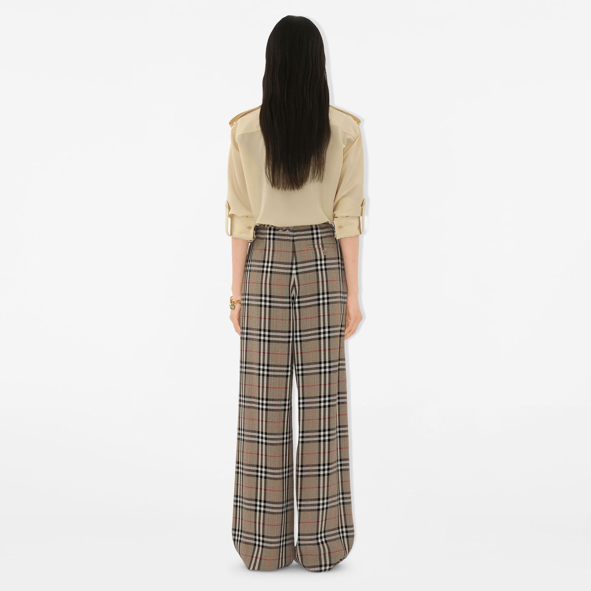 Burberry Kadın Gri Pantolon