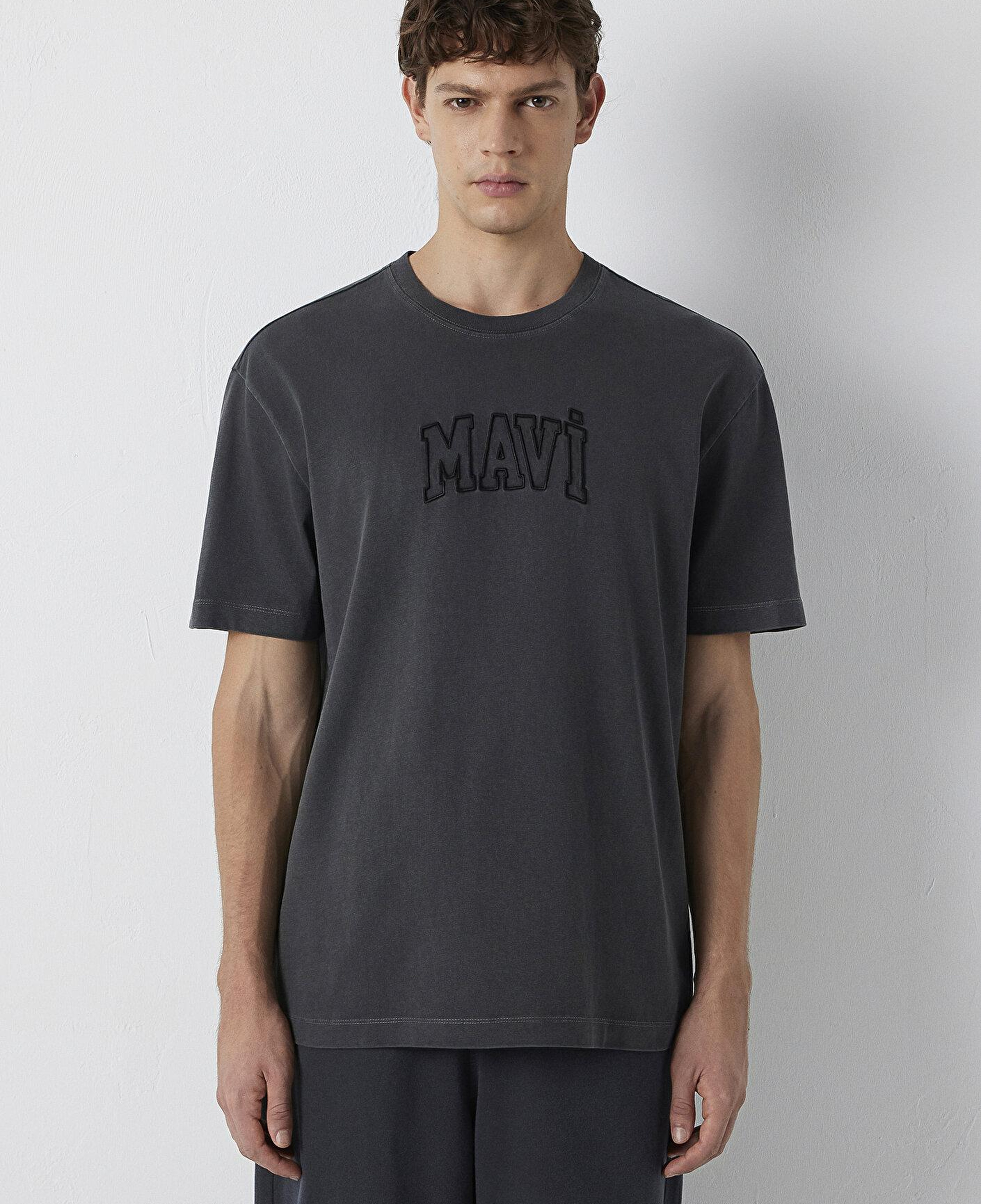 Mavi Mavi Logo Baskılı Antrasit Tişört Loose Fit / Bol Rahat Kesim 0613564-70087