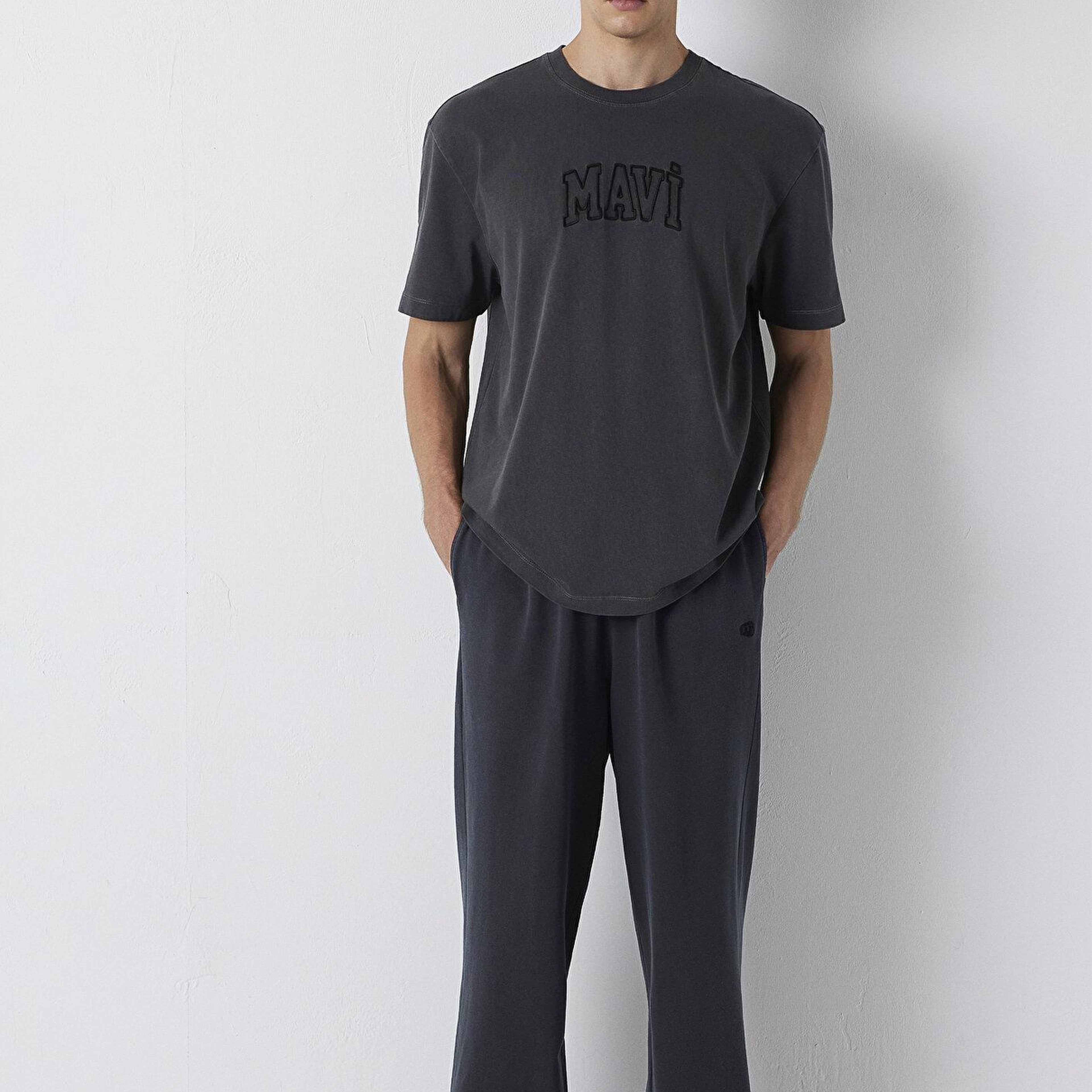 Mavi Mavi Logo Baskılı Antrasit Tişört Loose Fit / Bol Rahat Kesim 0613564-70087