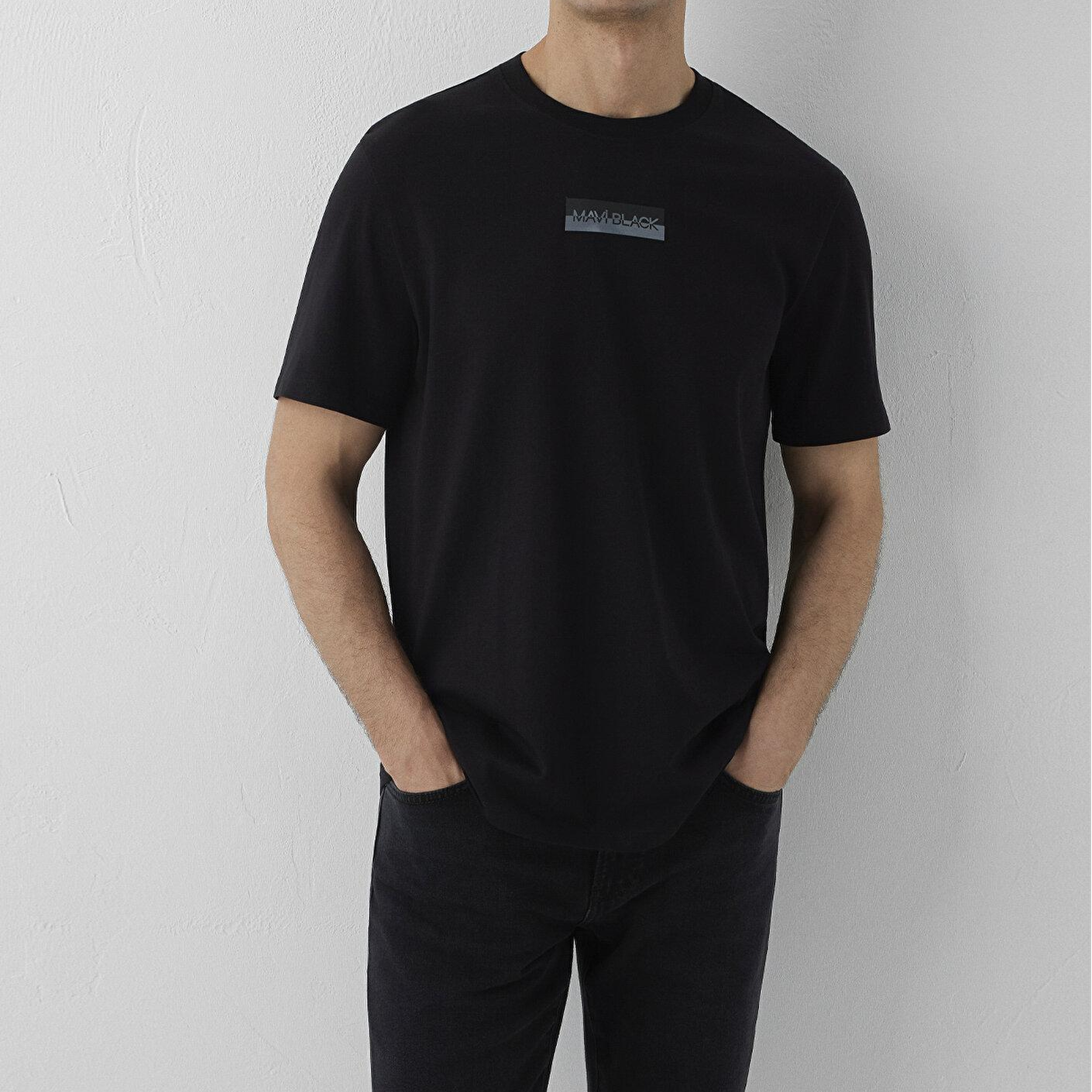 Mavi Mavi Black Siyah Tişört Regular Fit / Normal Kesim 0613539-900