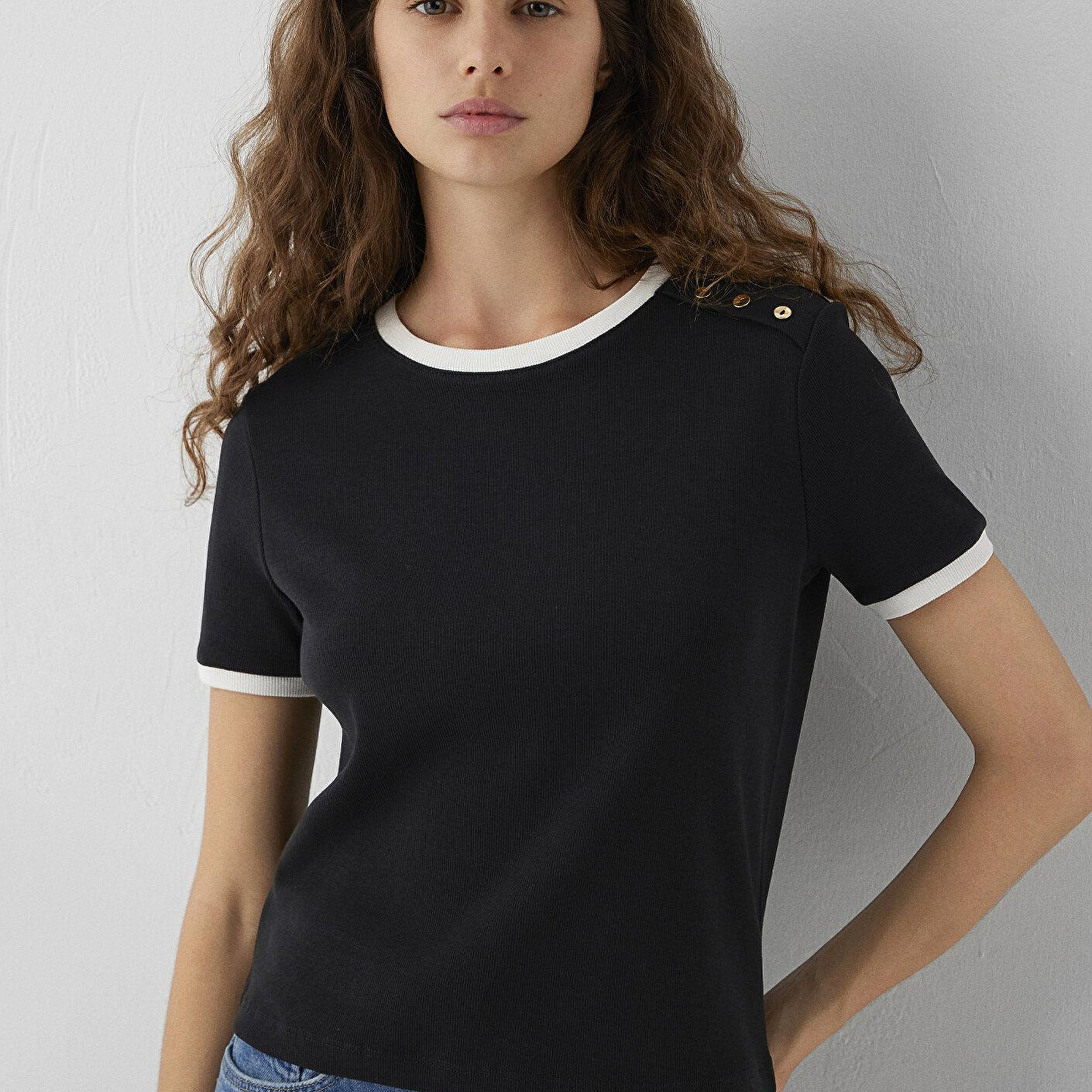 Mavi Siyah Tişört Regular Fit / Normal Kesim 1614124-900