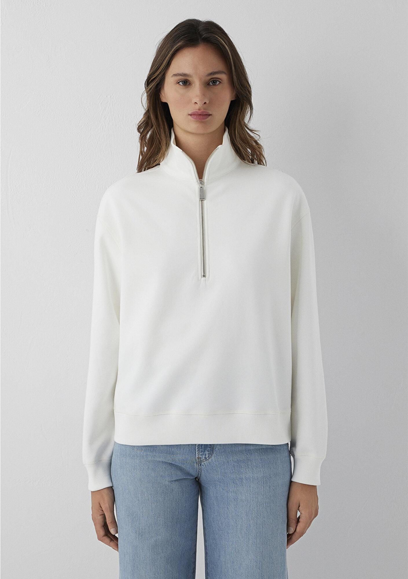 Mavi Yarı Fermuarlı Beyaz Sweatshirt 1S10572-83043