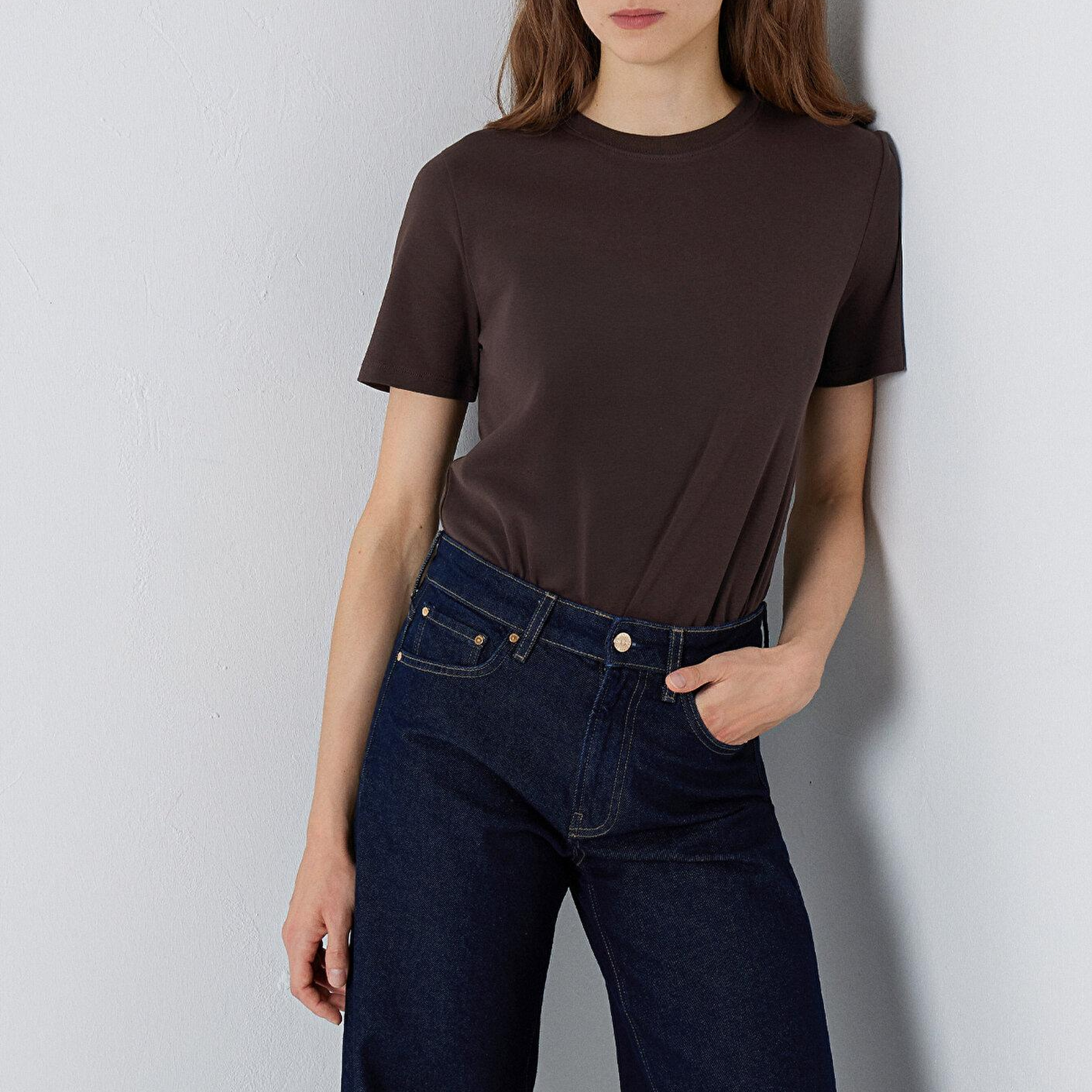 Mavi Kahverengi Basic Tişört Semi Slim Fit / Yarı Dar Kesim 1612916-70251