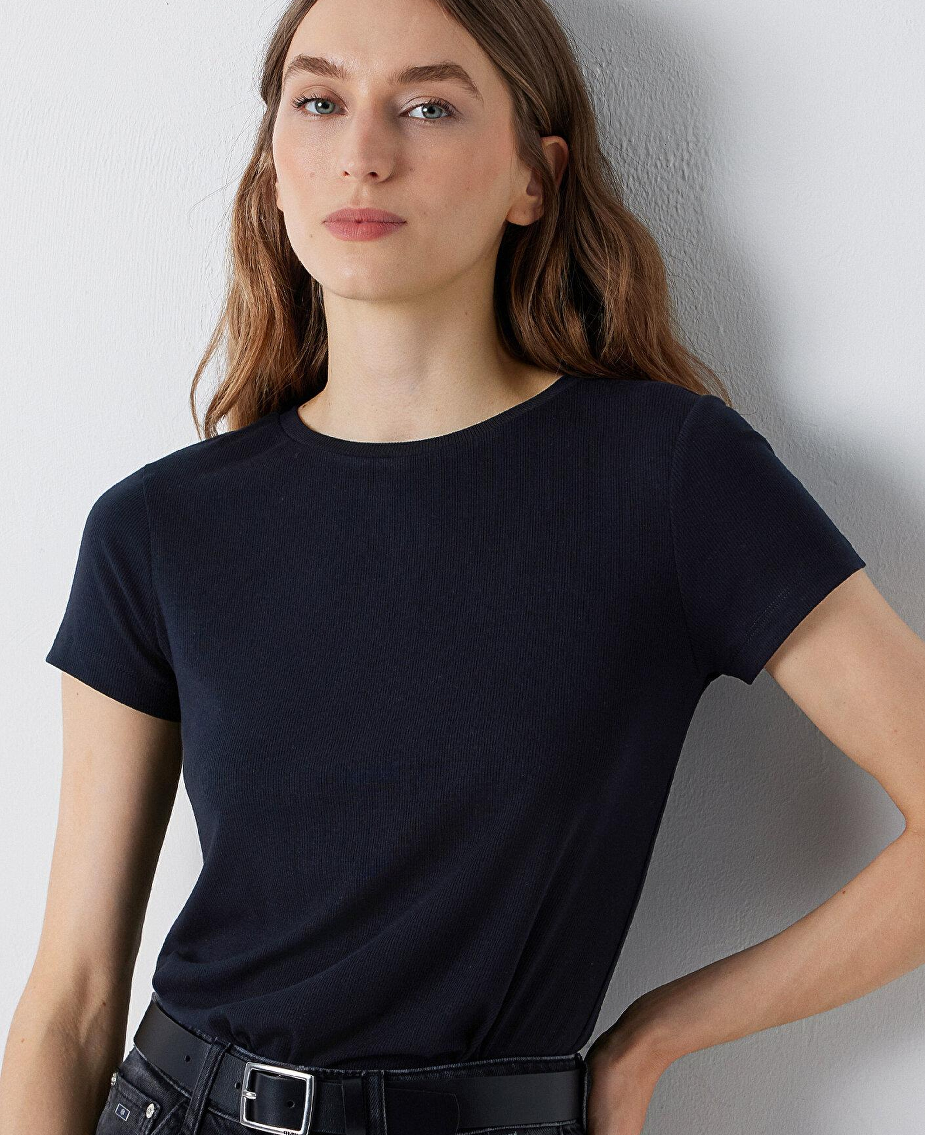 Mavi Siyah Basic Tişört Slim Fit / Dar Kesim 1612904-900