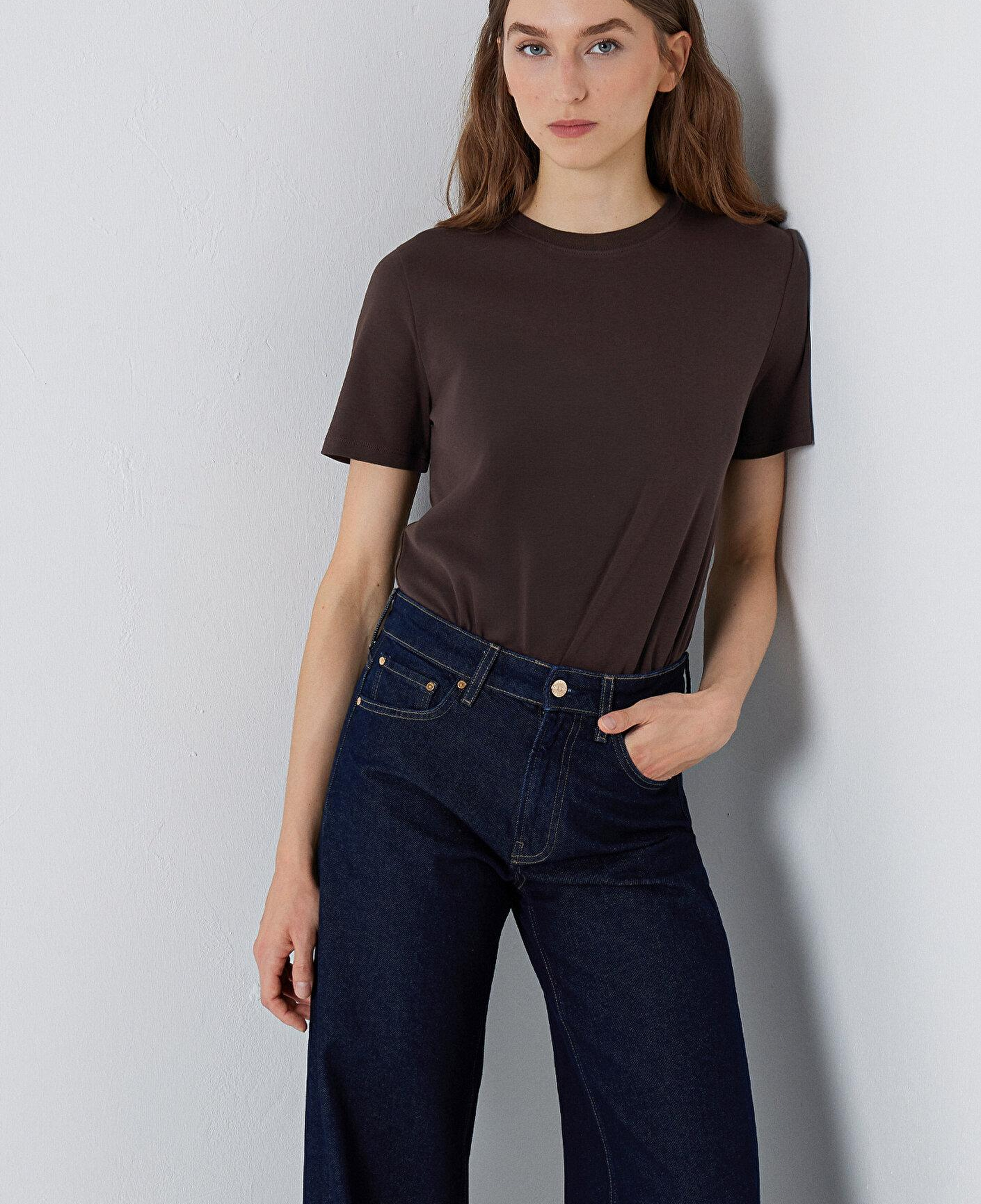 Mavi Kahverengi Basic Tişört Semi Slim Fit / Yarı Dar Kesim 1612916-70251