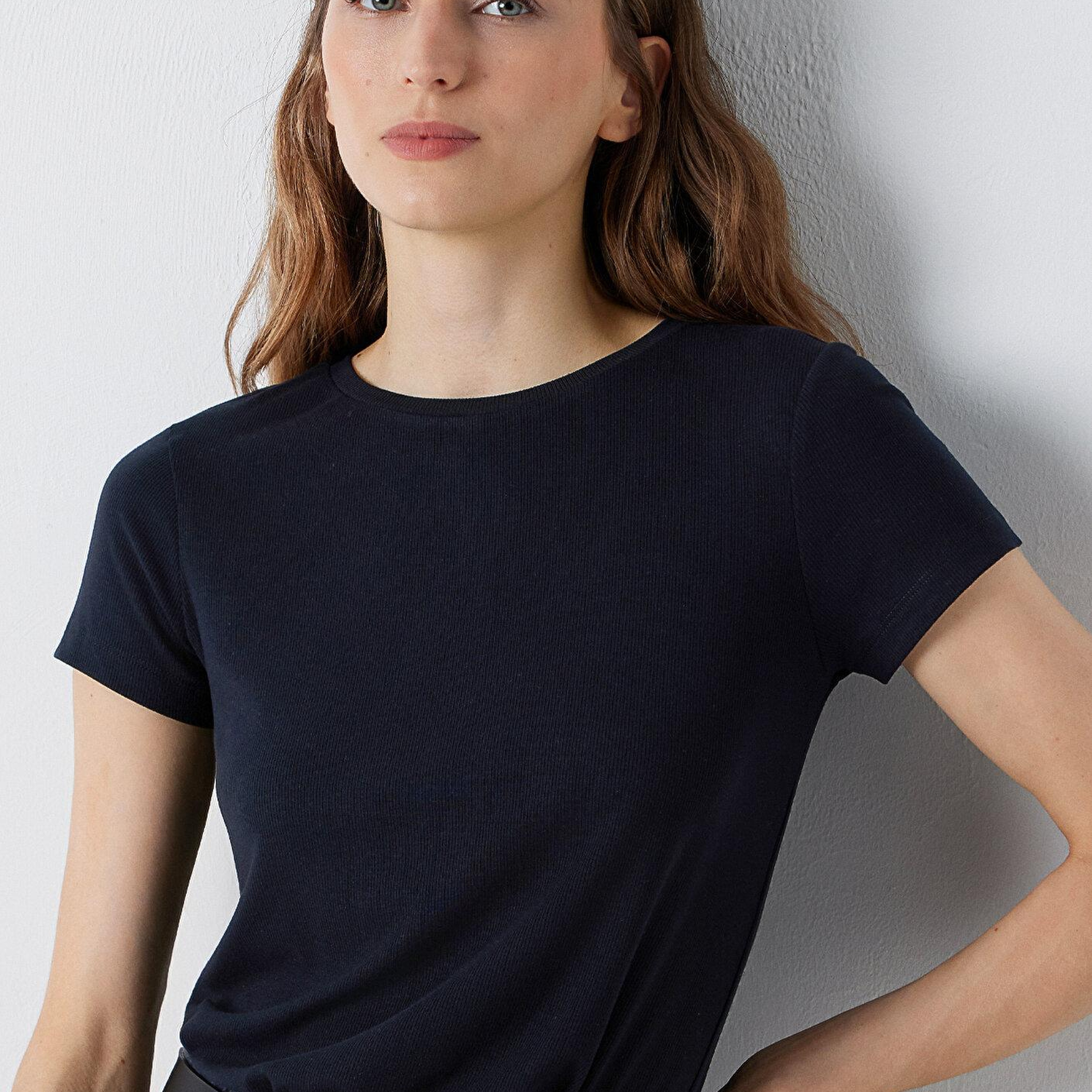 Mavi Siyah Basic Tişört Slim Fit / Dar Kesim 1612904-900