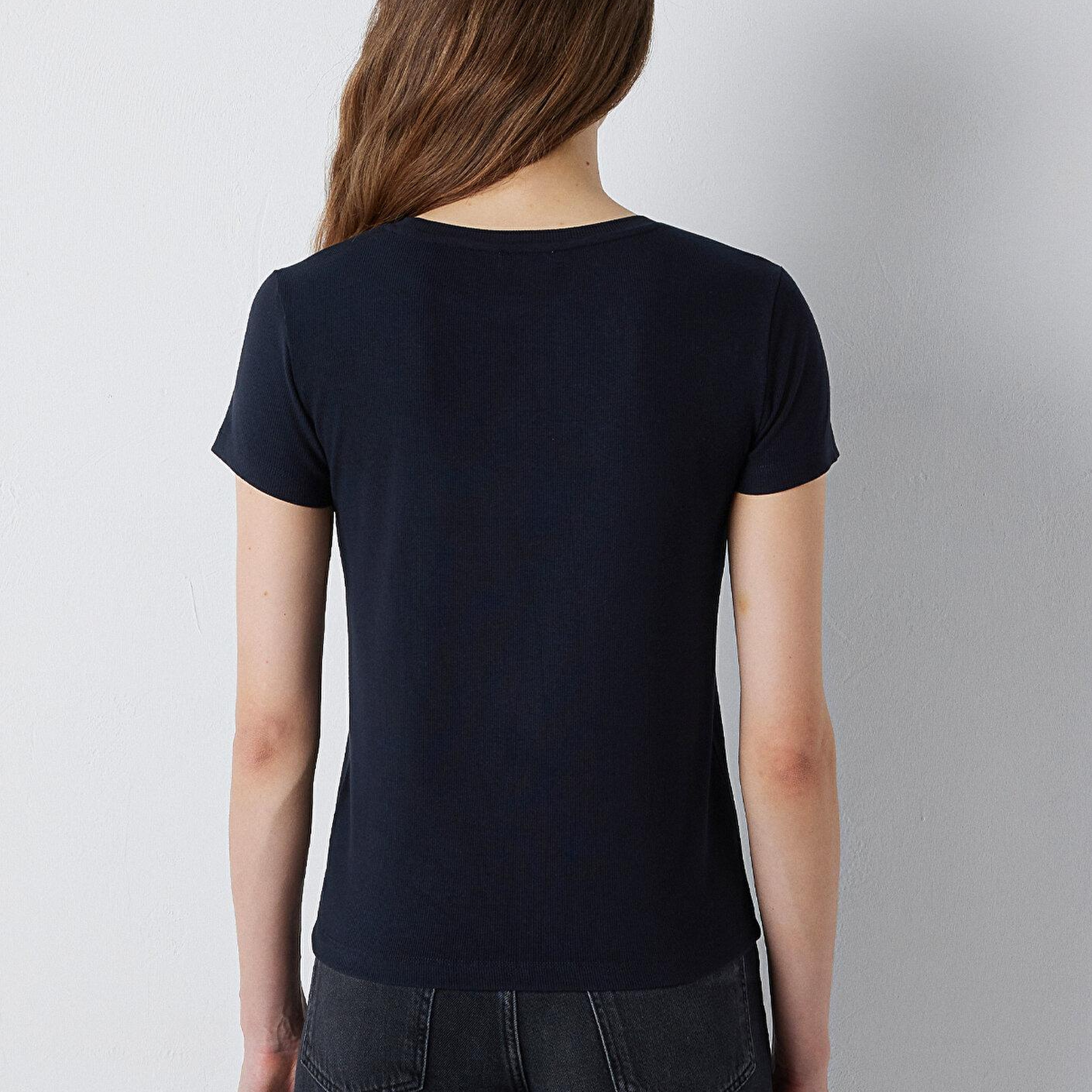Mavi Siyah Basic Tişört Slim Fit / Dar Kesim 1612904-900