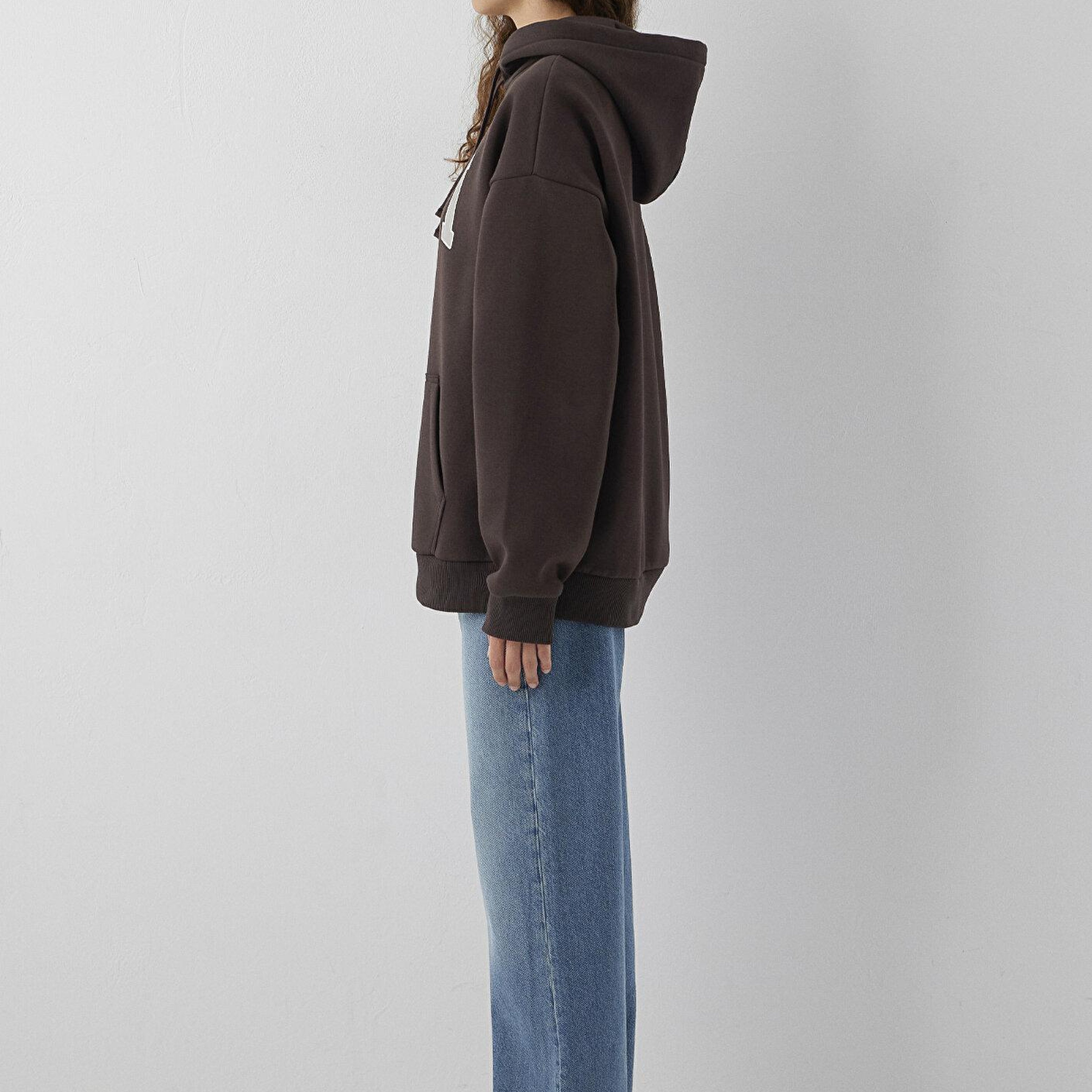 Mavi Mavi Logo Baskılı Kapüşonlu Kahverengi Sweatshirt 1600361-70240