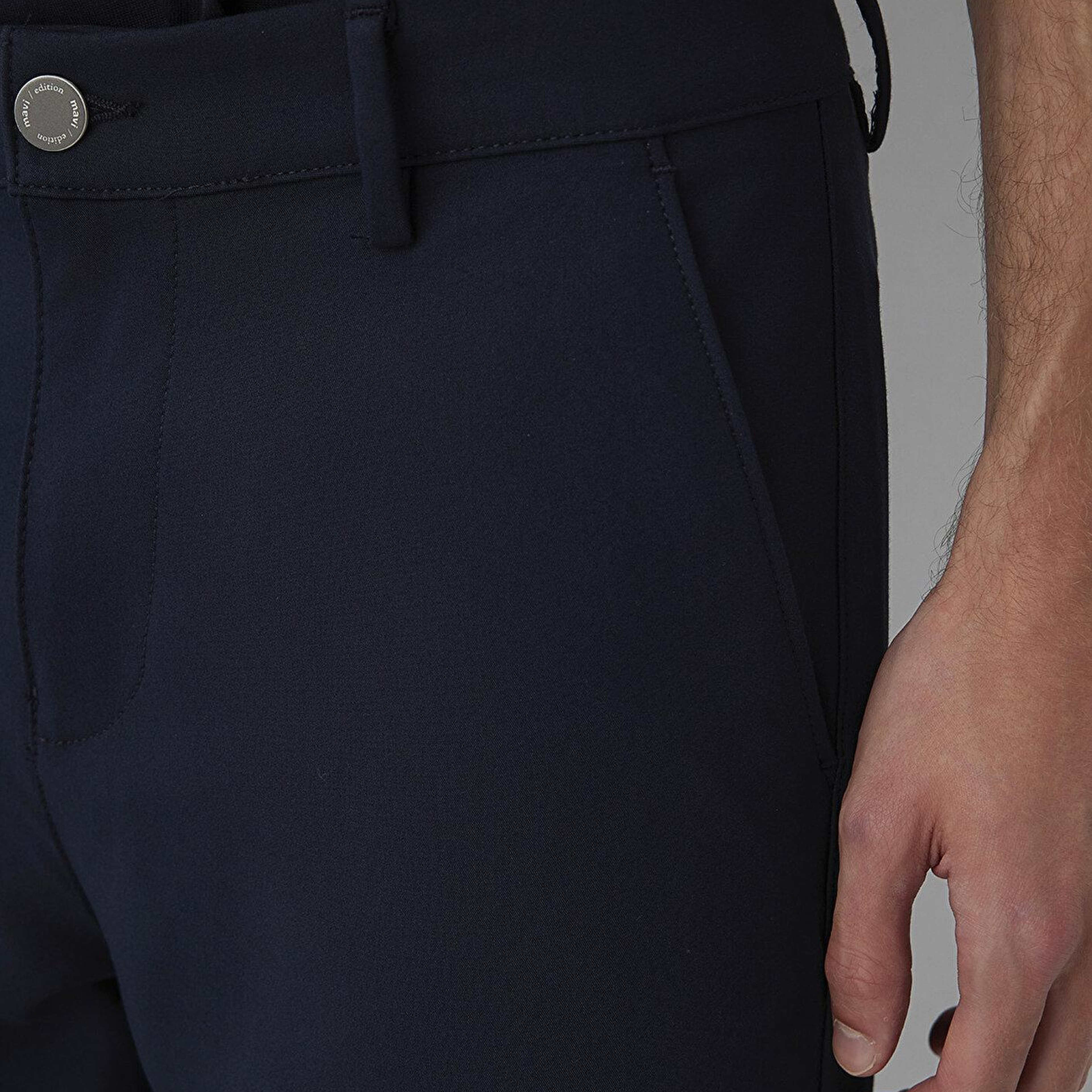 Mavi Matthew Lacivert Gabardin Pantolon 0010242-A6528