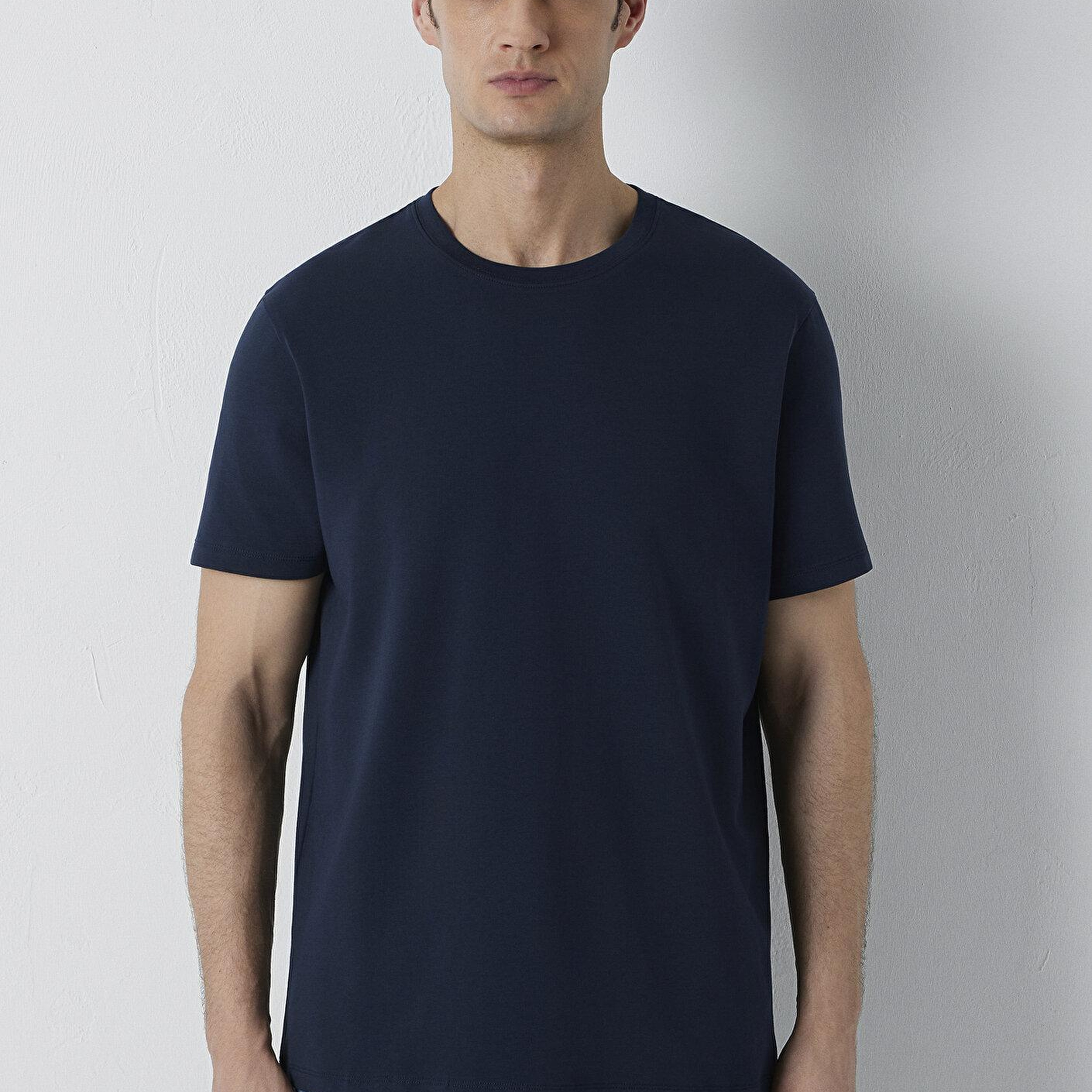 Mavi Lacivert Basic Tişört Regular Fit / Normal Kesim 0610252-70489