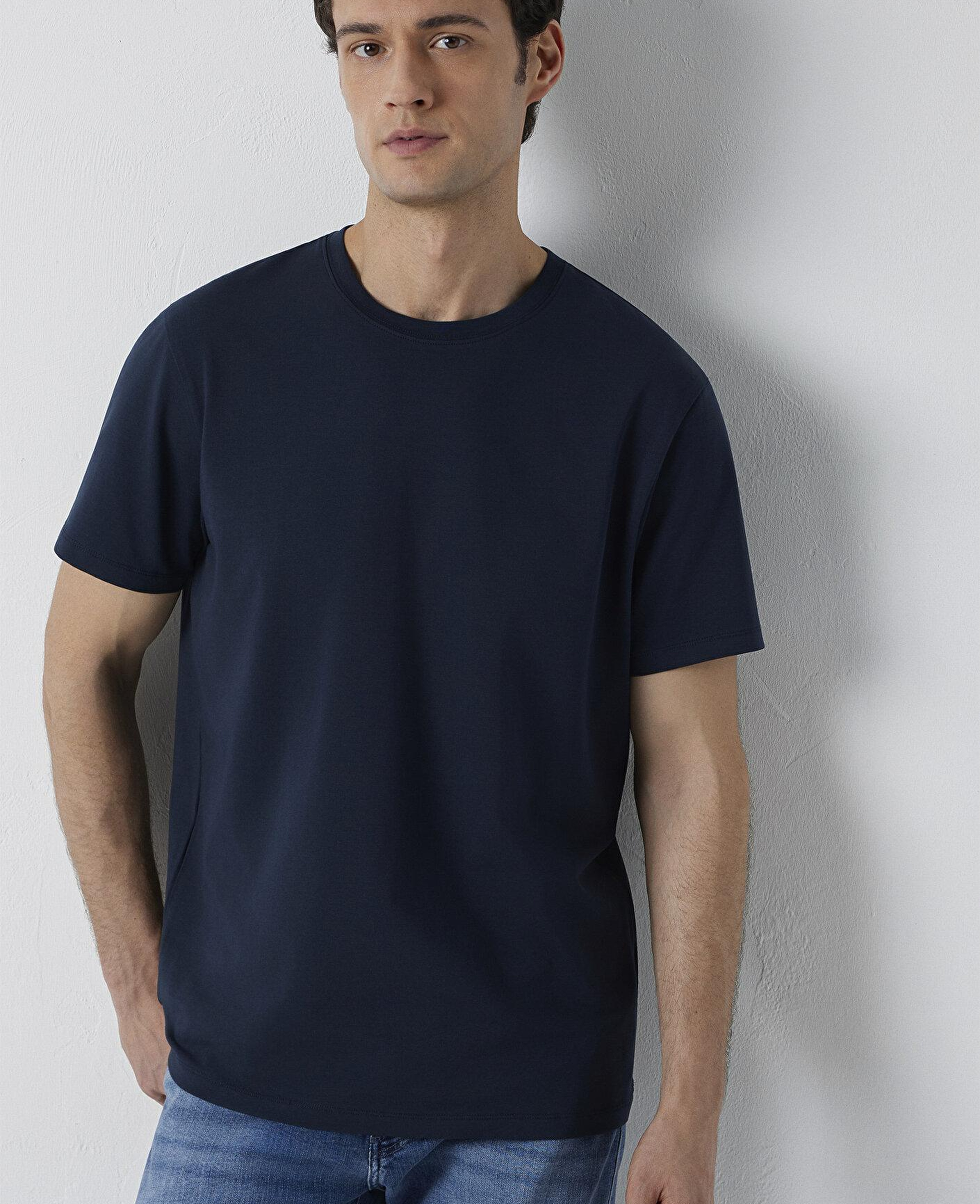 Mavi Lacivert Basic Tişört Regular Fit / Normal Kesim 0610252-70489