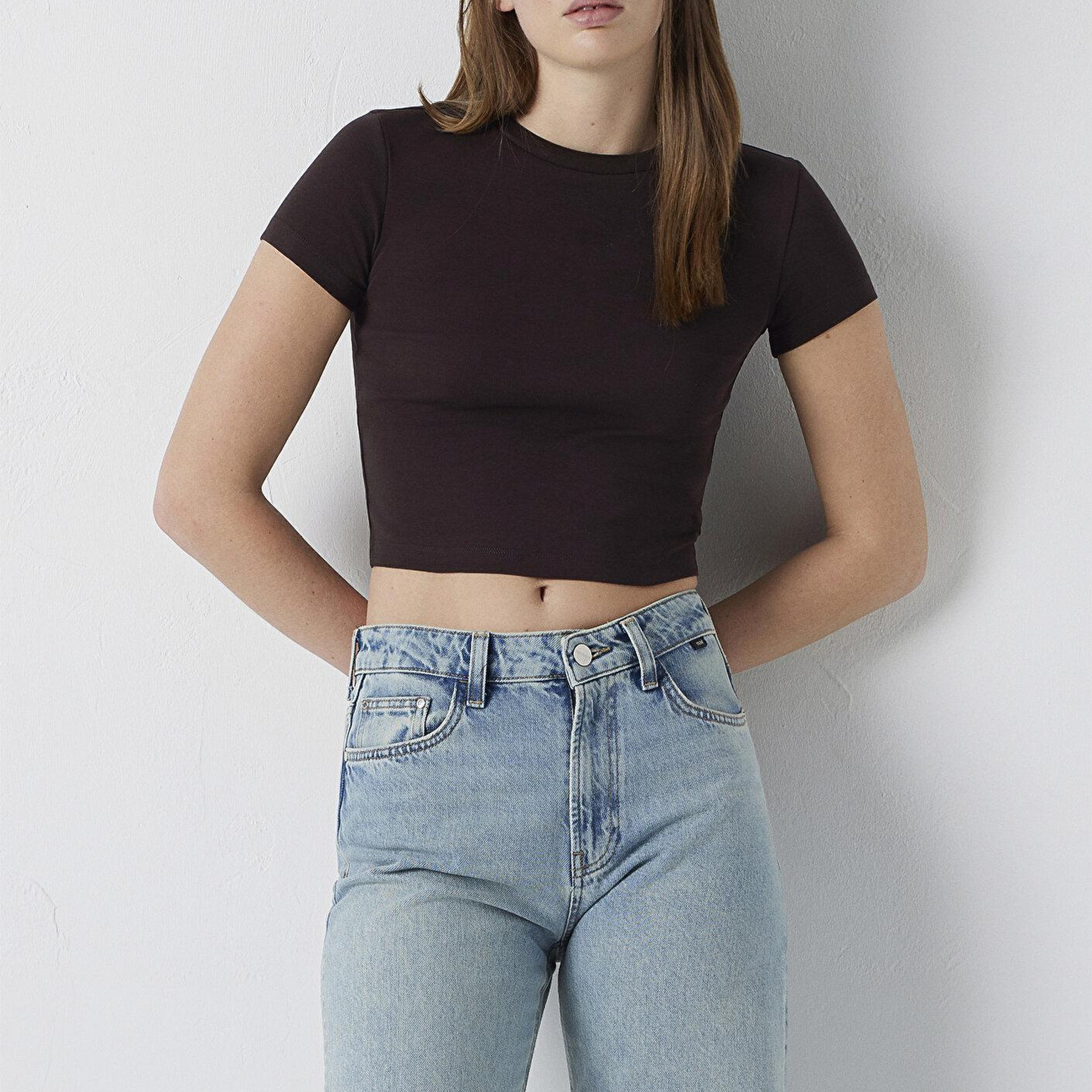 Mavi Kahverengi Basic Tişört Crop / Kısa Kesim 1600814-70240