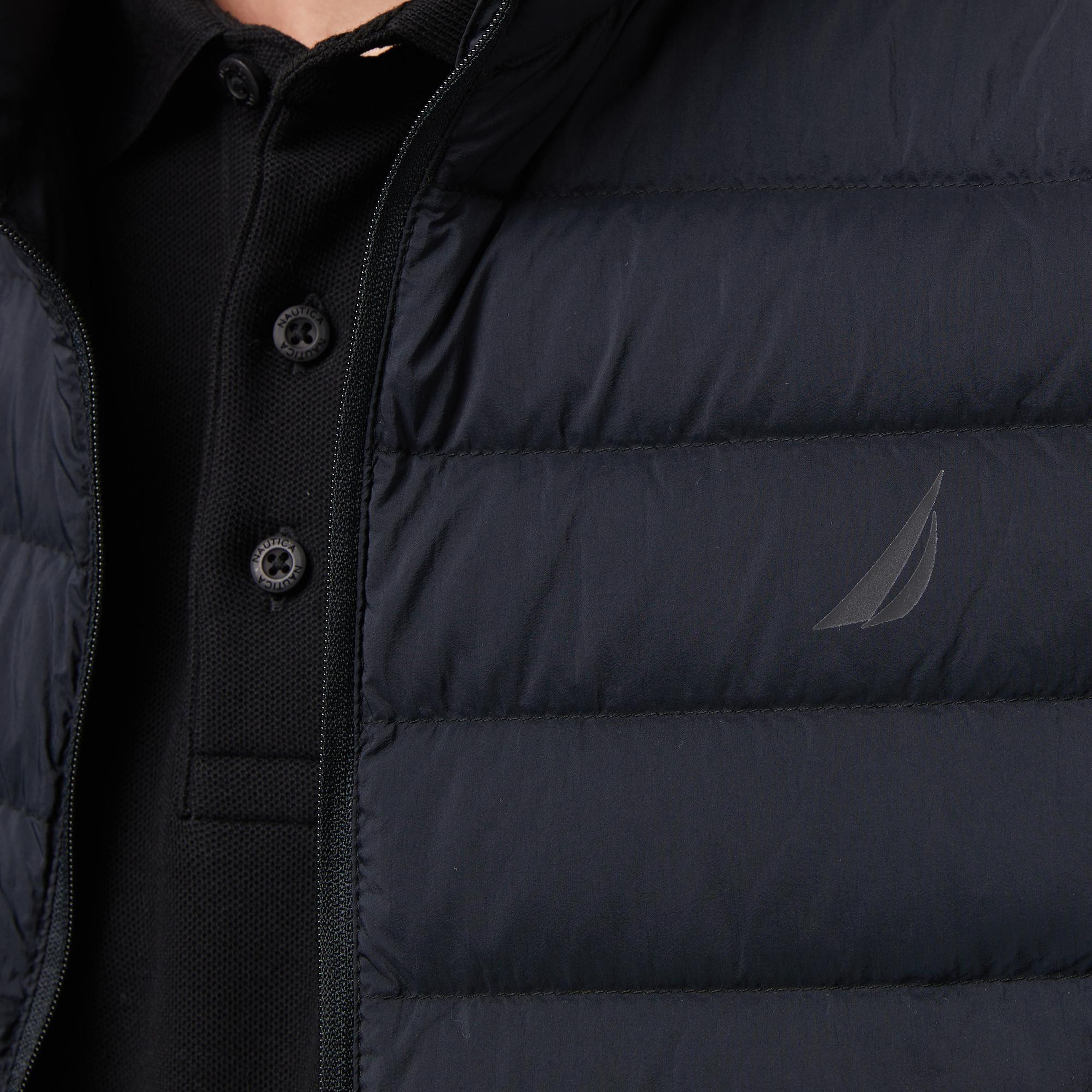 Nautica Erkek Siyah Regular Fit Su İtici Kaz Tüyü Yelek