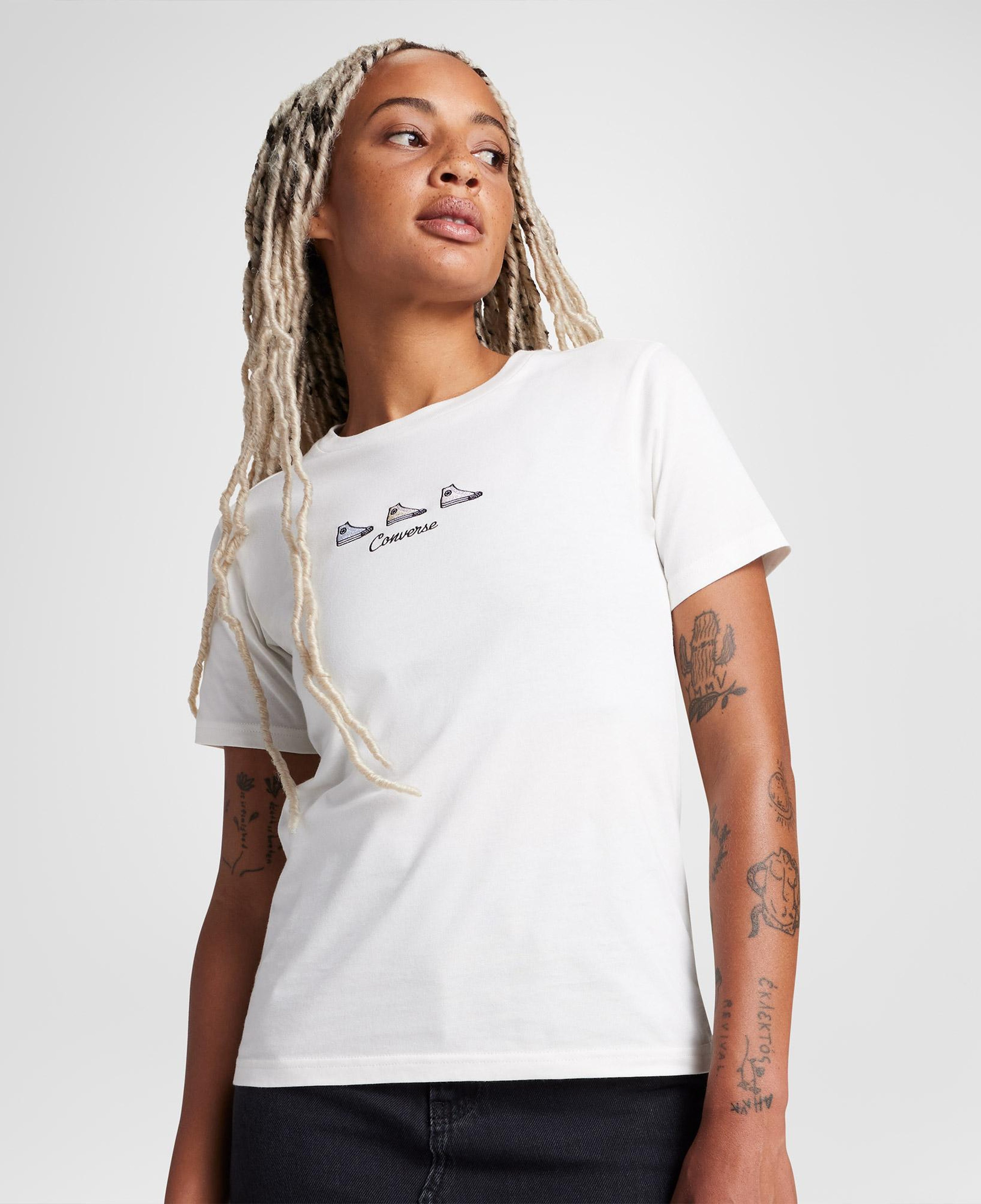 Converse High Tops Kadın Nakışlı Krem T-Shirt
