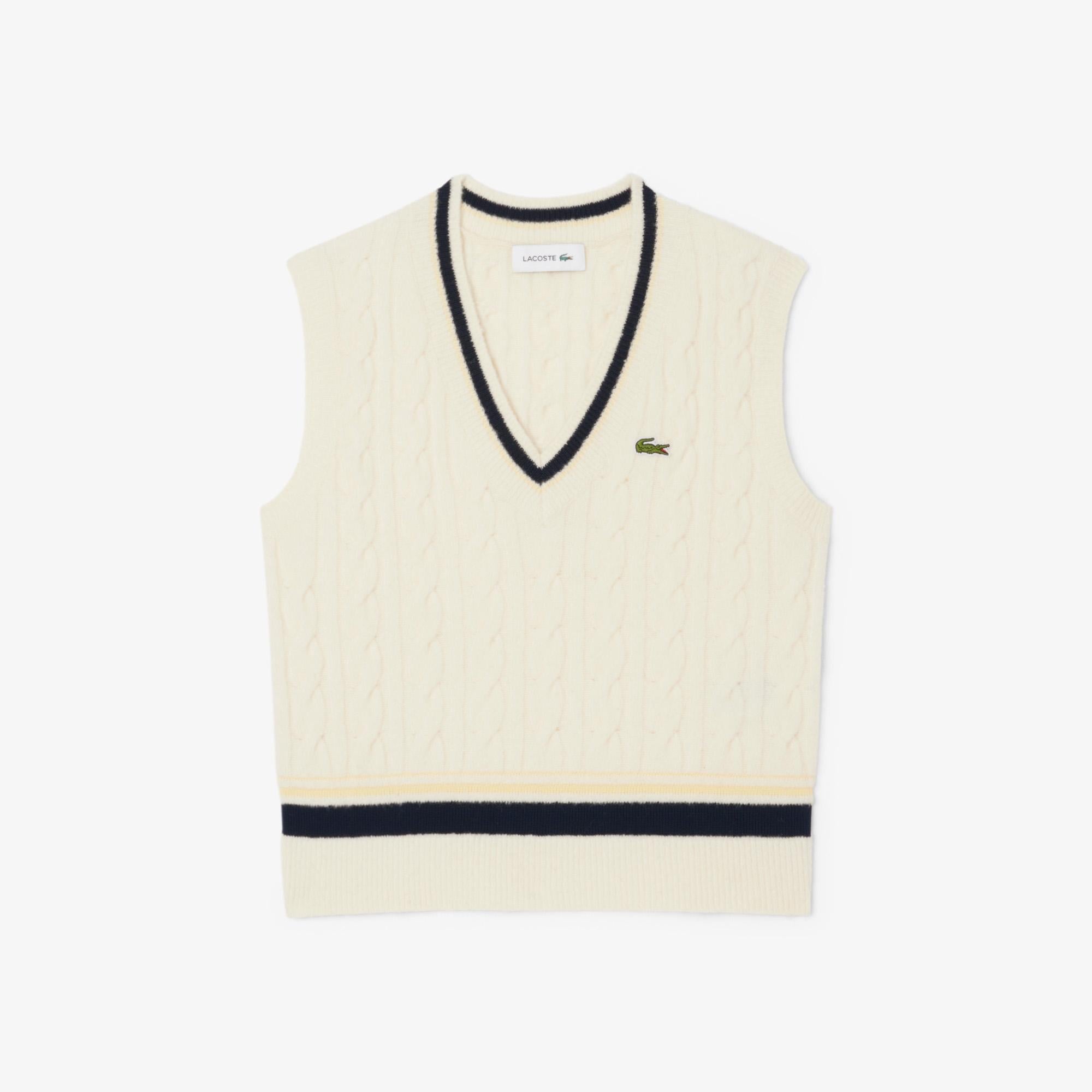 Kadın Classic Fit V Yaka Krem Süveter