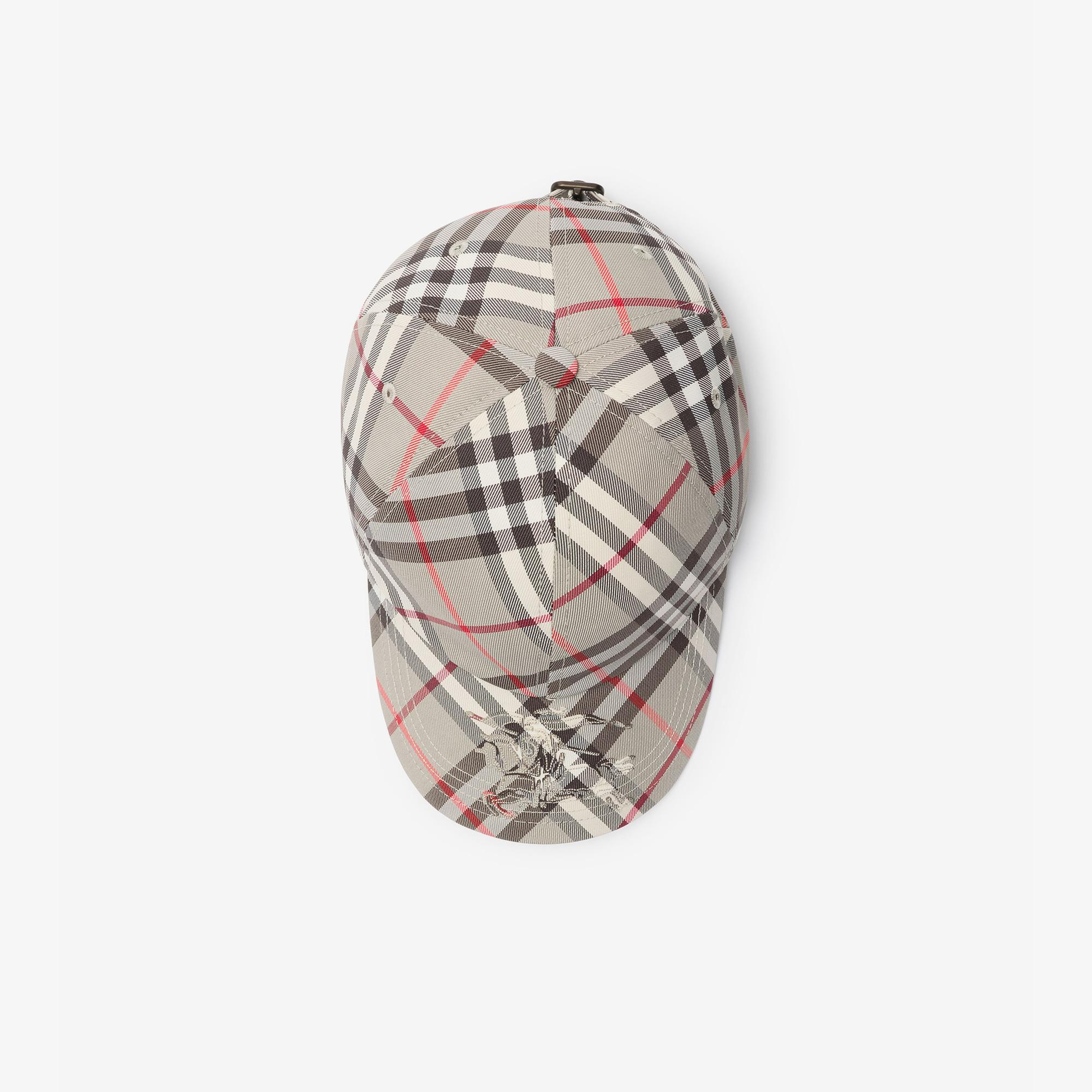 Burberry Kadın Krem Şapka