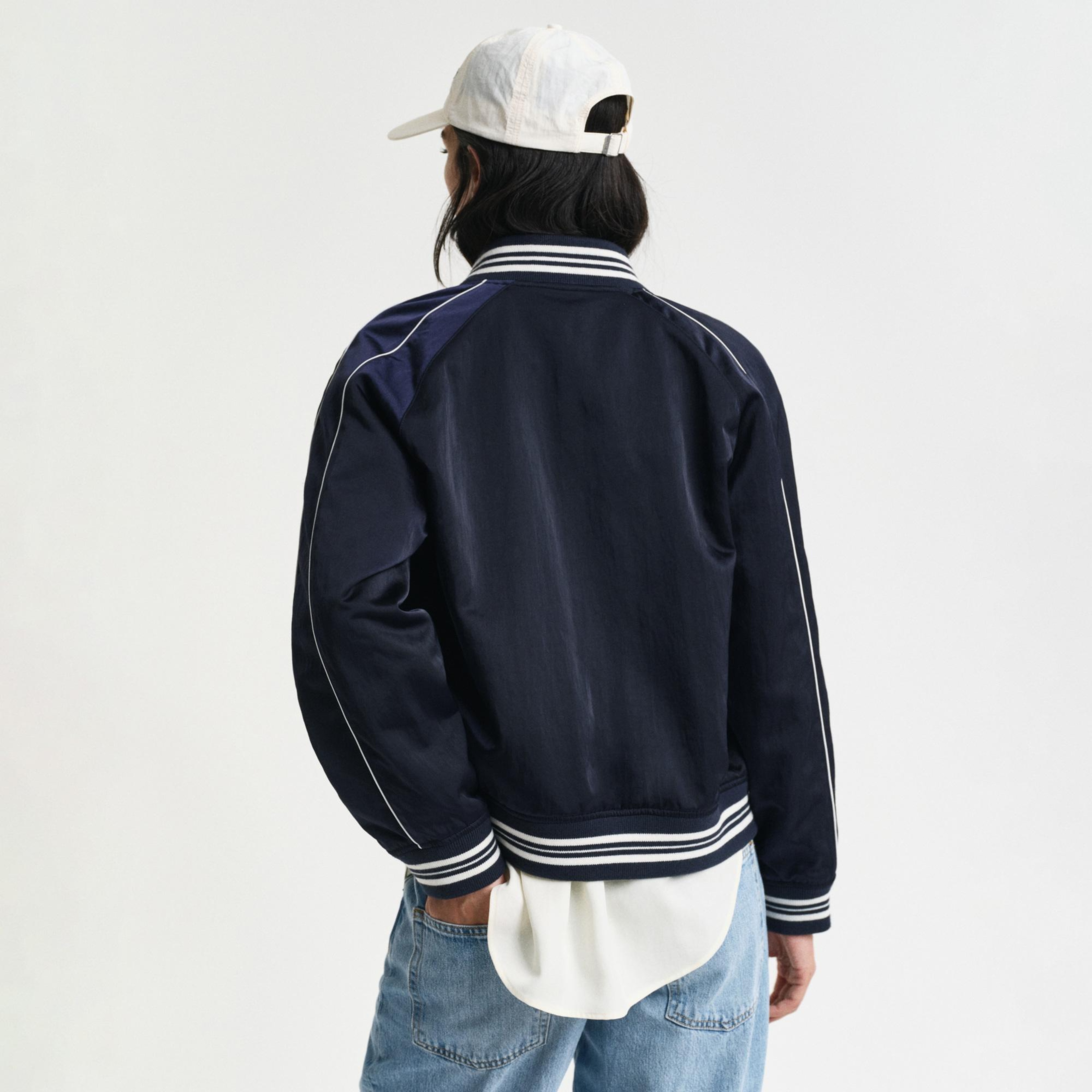 GANT Kadın Lacivert Regular Fit Hakim Yaka Logolu Bomber Ceket